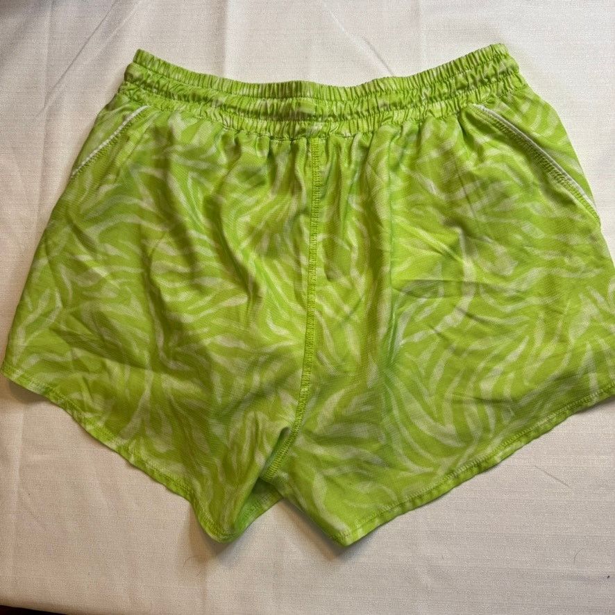 Juicy Couture Juicy Couture Sport Zebra Running Shorts Size M Size 27" / US 4 / IT 40 - 3 Thumbnail