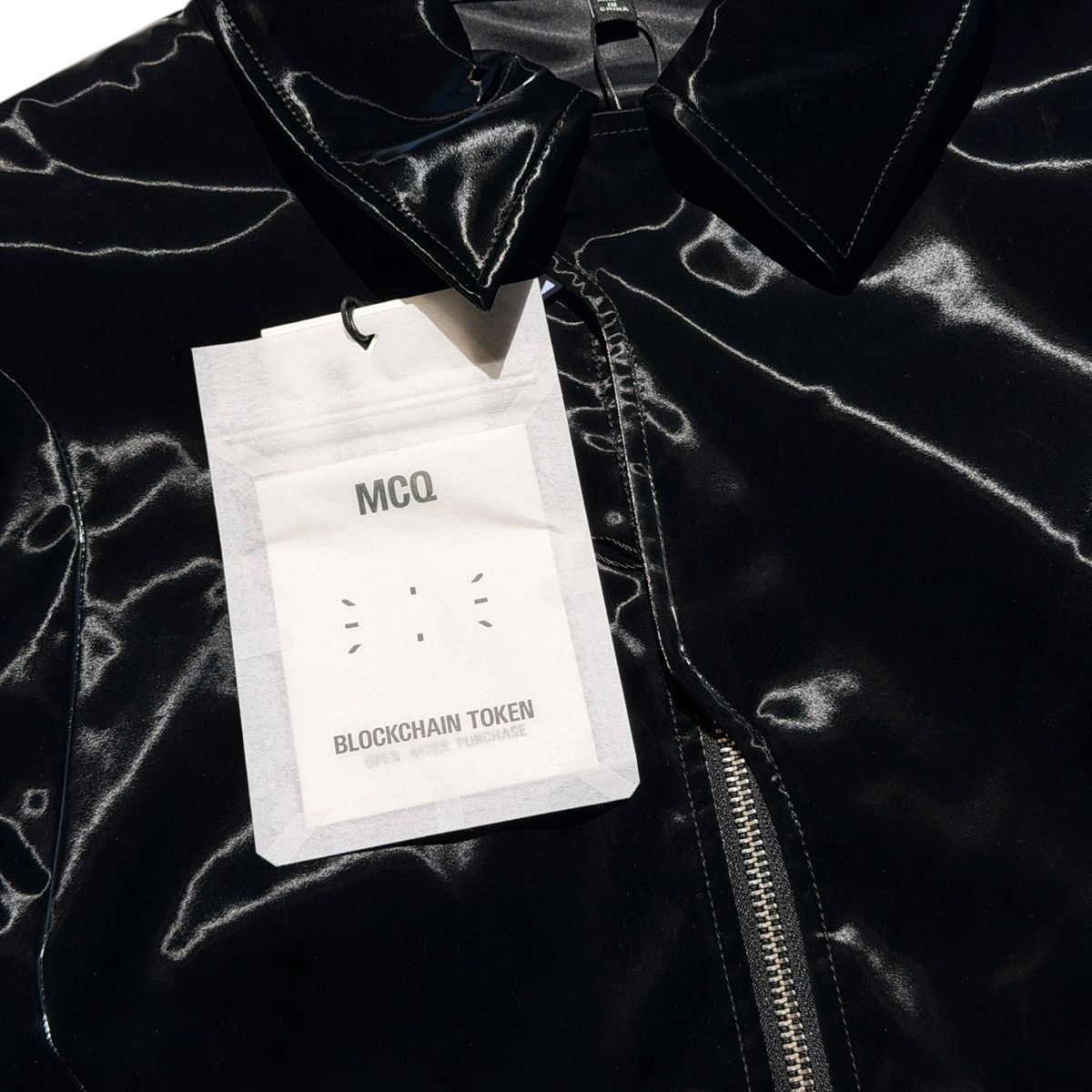 Alexander McQueen glossy nylon zippered jacket Size US S / EU 44-46 / 1 - 2 Thumbnail