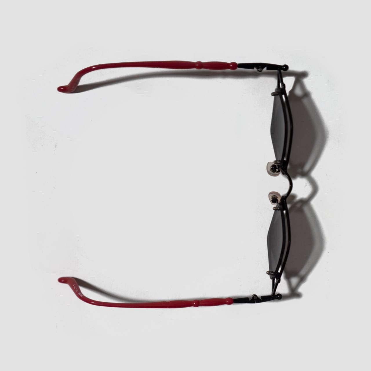 Jean Paul Gaultier 56-7203 Diamond Floating Lens Sunglasses (black/red) Size ONE SIZE - 5 Thumbnail