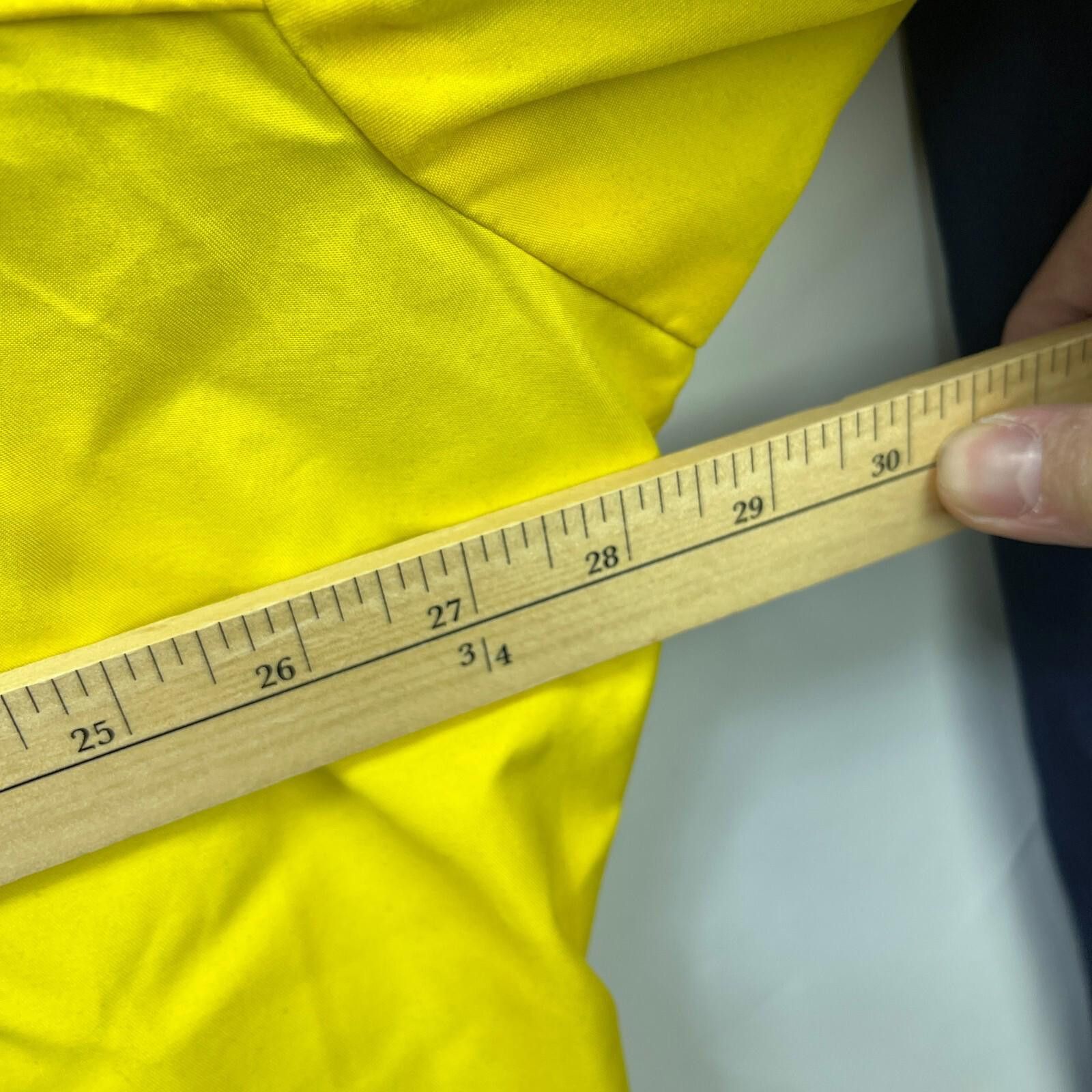 Vintage Vintage Michigan Wolverines Windbreaker Jacket Size 2XL Size US XXL / EU 58 / 5 - 9 Thumbnail