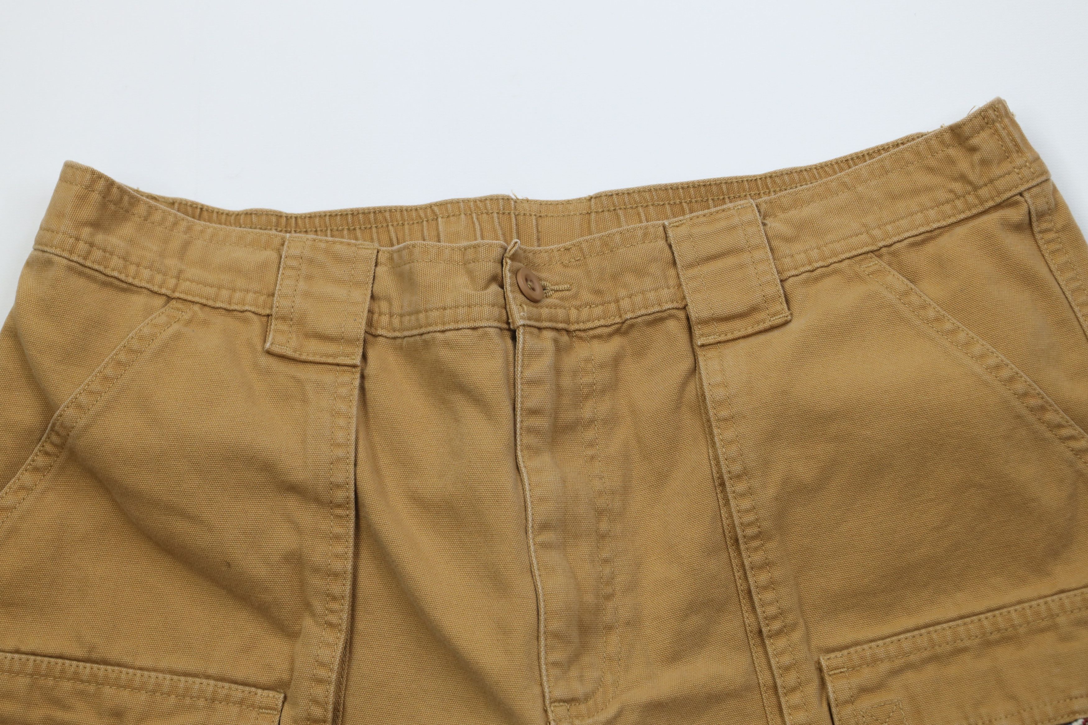 L.L. Bean Vintage LL Bean Above Knee Cargo Trekking Shorts Duck Brown Size US 36 / EU 52 - 2 Thumbnail