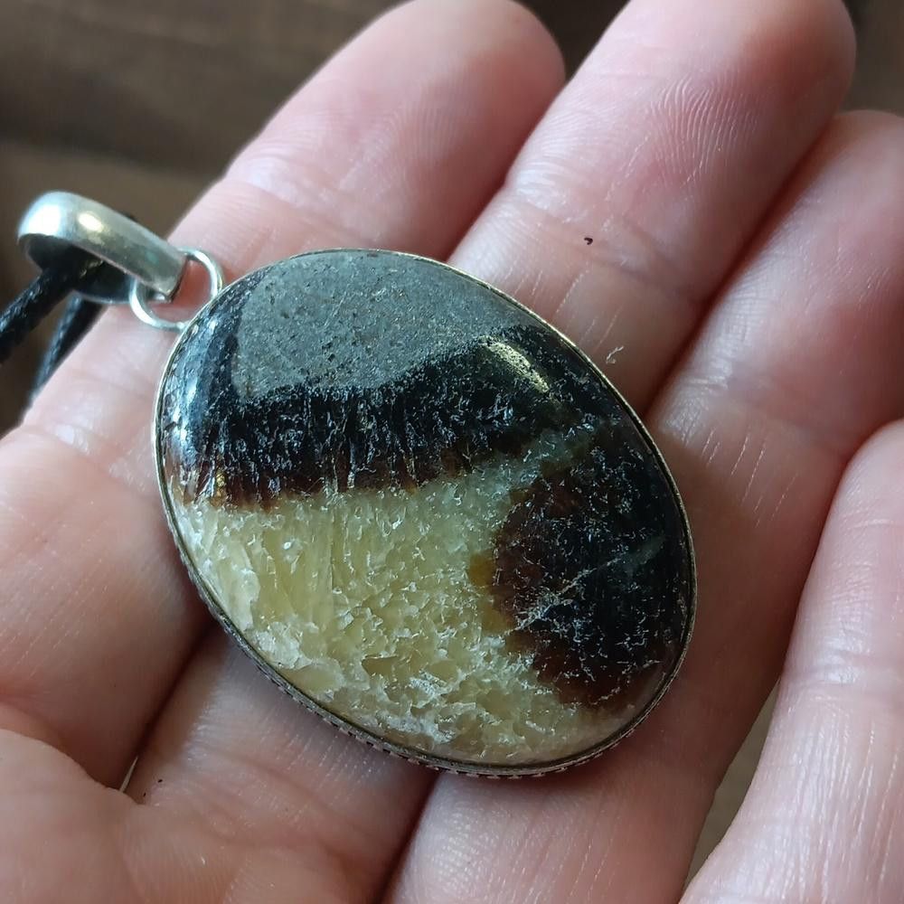 Designer Dragon Septarian gemstone pendant necklace Size ONE SIZE - 5 Thumbnail