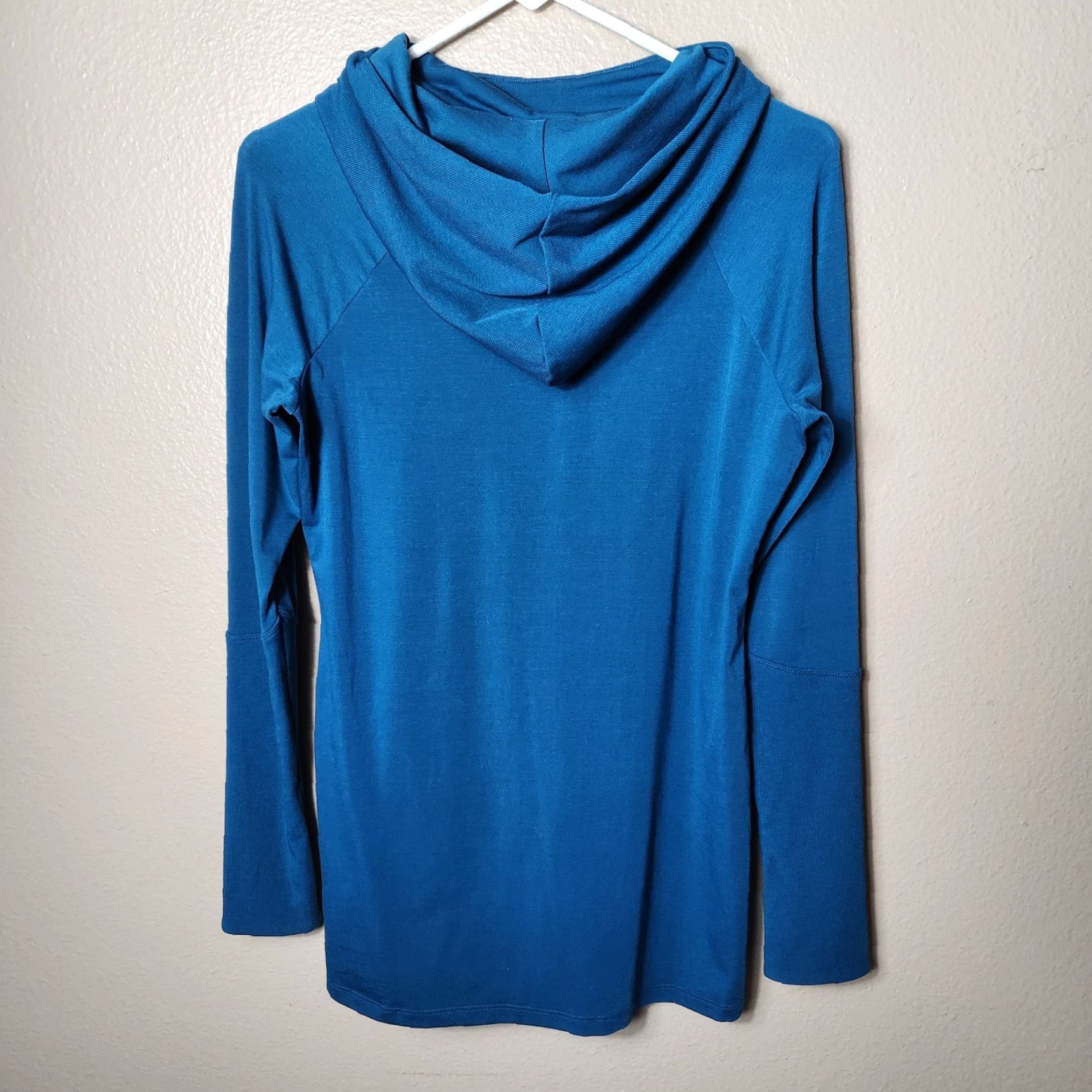 Athleta Athleta Hooded Tunic - Cowlneck, Teal Essence, S, Women, Activewear, Pullover, Long Sleeve, Thumbholes Size ONE SIZE - 3 Thumbnail