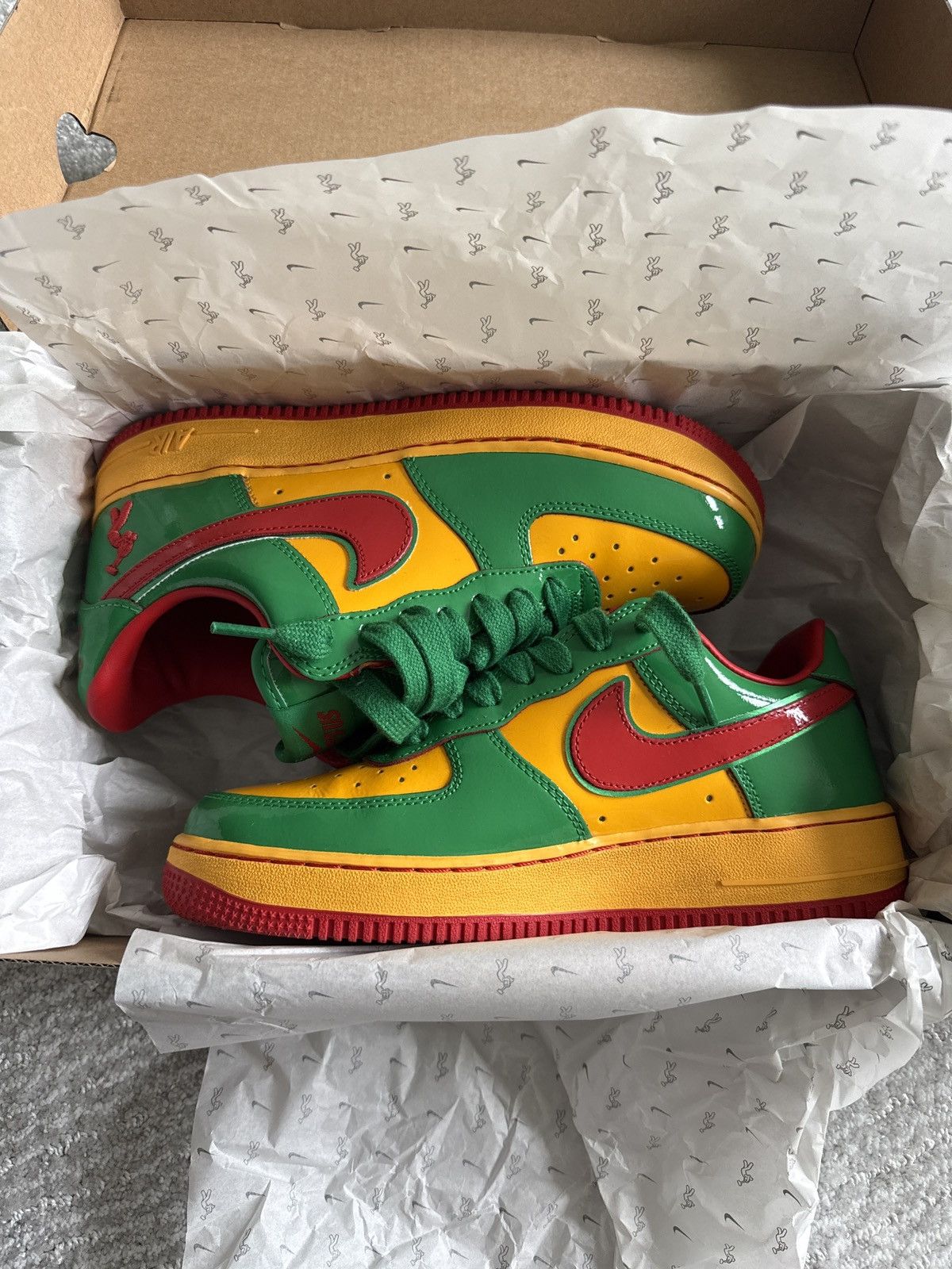 Nike Concrete Boys AF1 Size US 7 / EU 40 - 2 Thumbnail