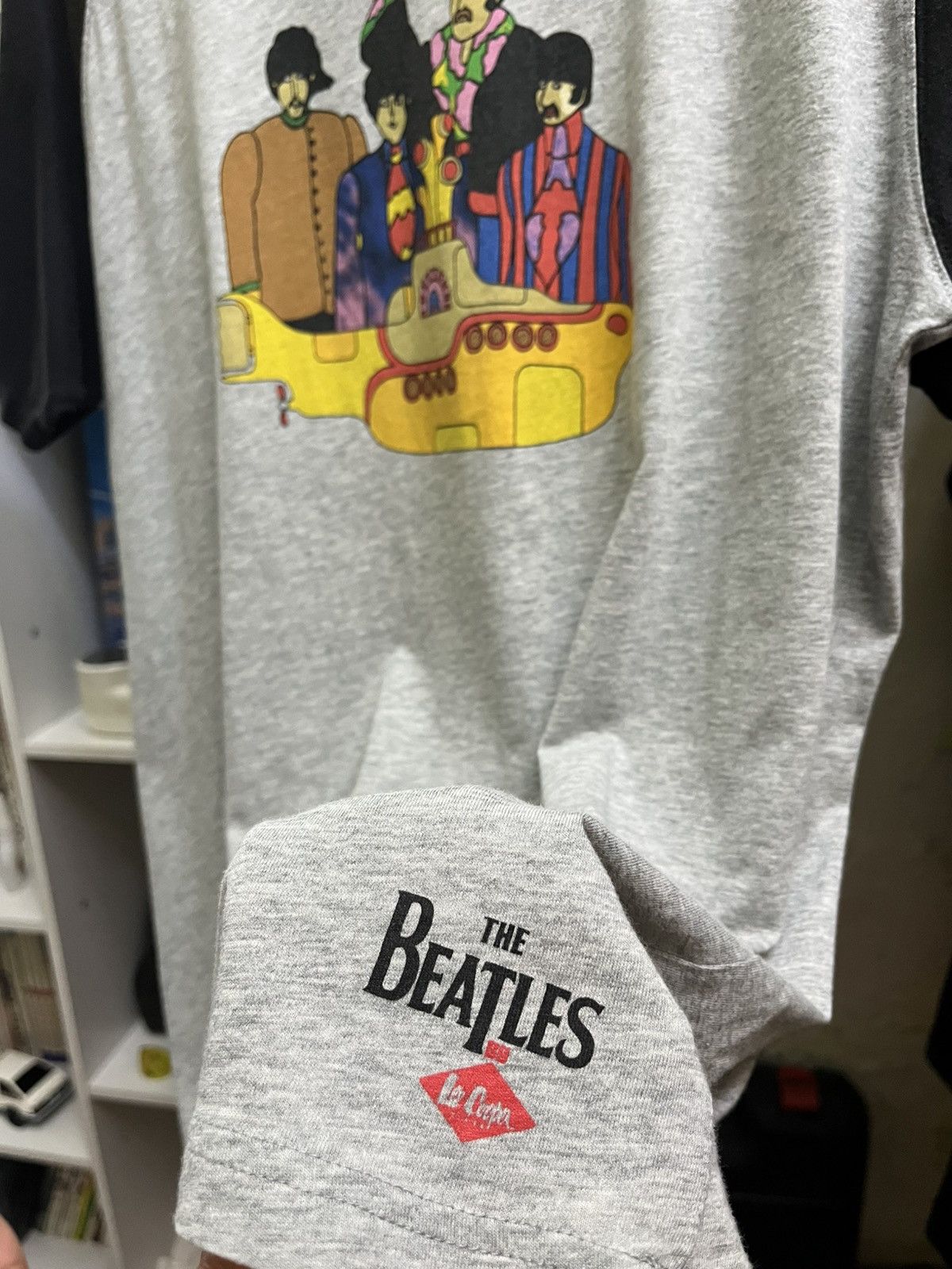 Band Tees × Vintage RARE The Beatles X Lee Cooper Vintage Band T-Shirt Size US XL / EU 56 / 4 - 2 Thumbnail