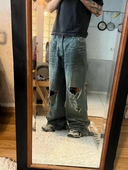 VIBE Baggy Wide Leg Jeans Frayed Damaged Hole Oversized Jeans Size US 32 / EU 48 - 6 Thumbnail