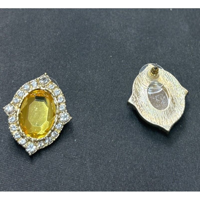 Other Elegant Gold & Yellow Crystal Clip-On Earrings With Rhinesto Size ONE SIZE - 6 Thumbnail