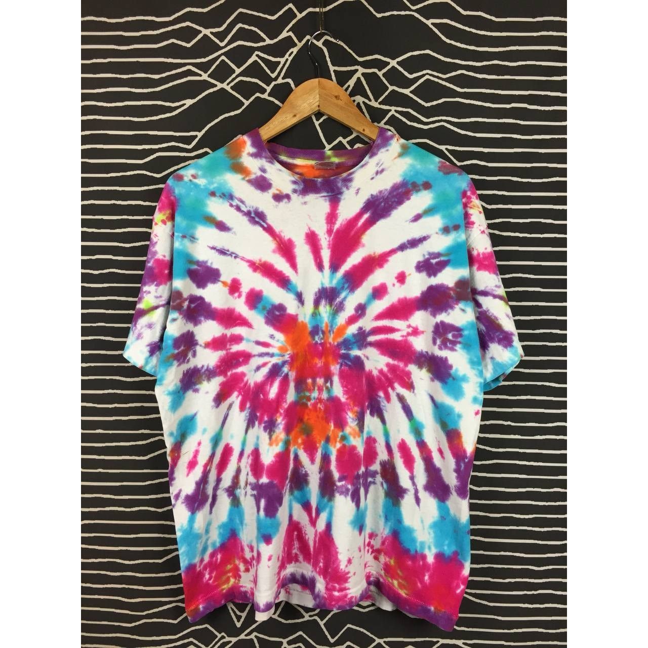 Fruit Of The Loom × Vintage Vtg 90s Rainbow Loud Tie Dye Made In Usa Tee Size US XL / EU 56 / 4 - 1 Thumbnail