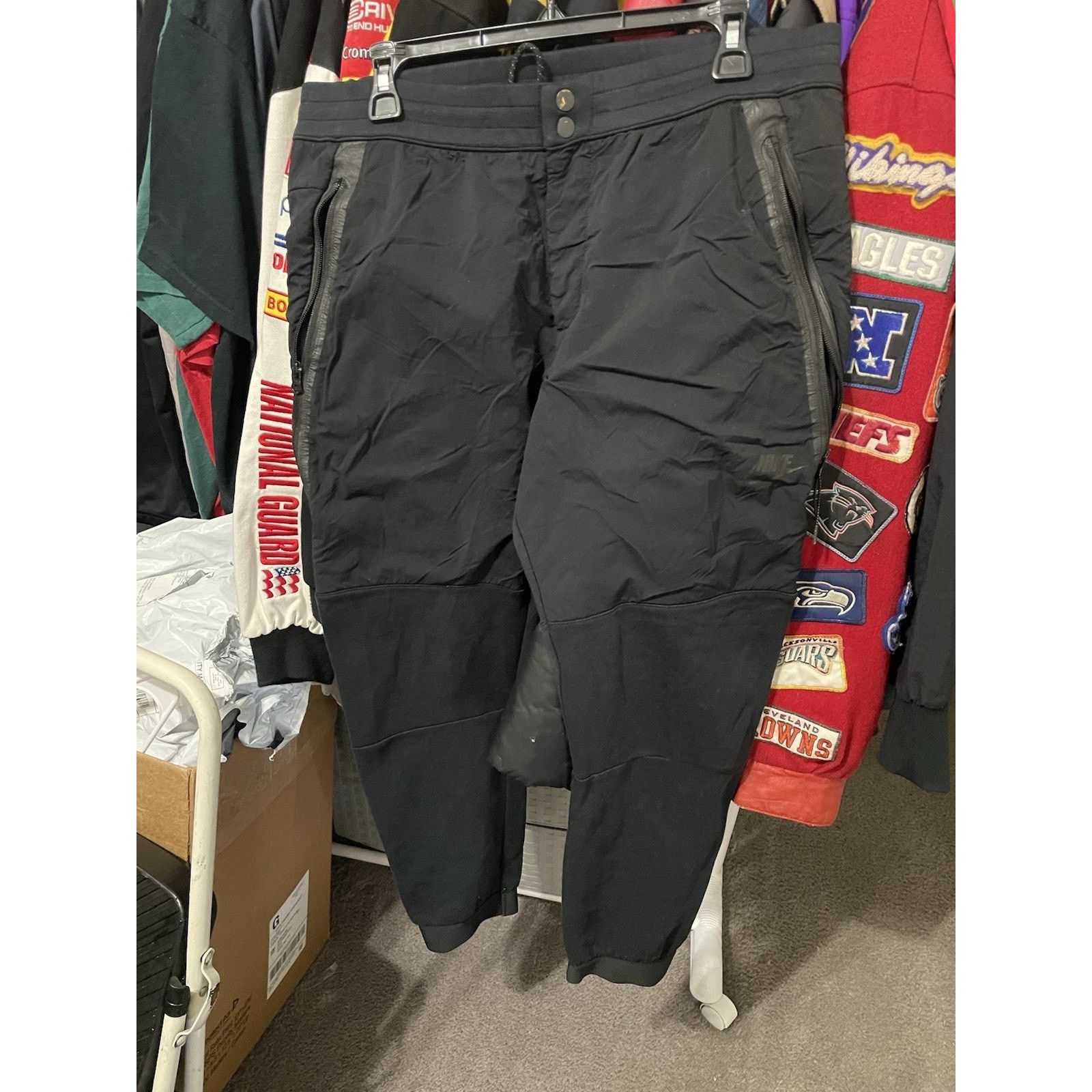 Nike Size L -Nike Tech Winterized Lined Sweatpants Triple Black Size US 33 - 1 Thumbnail