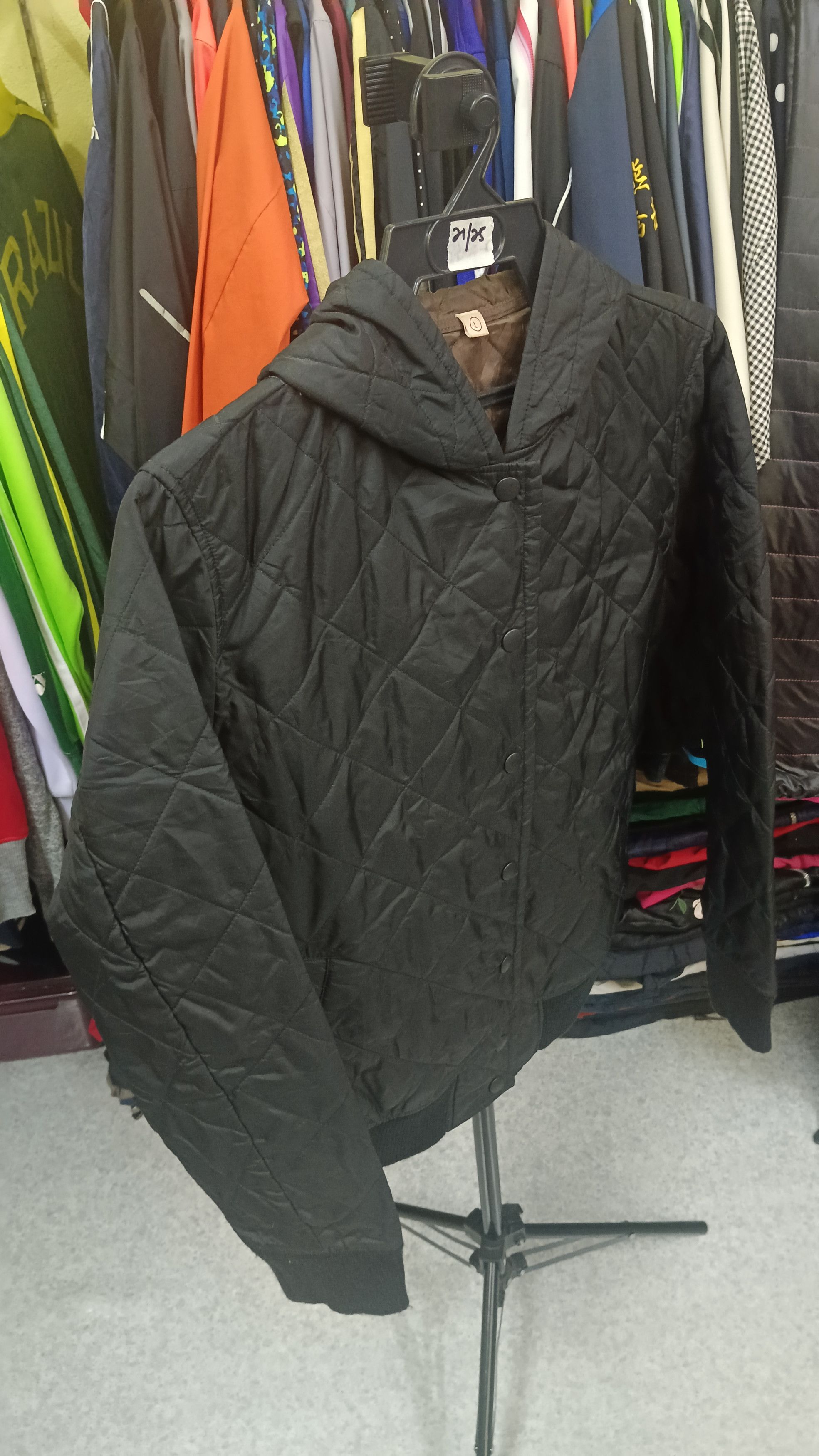 Japanese Brand Vintage Uniqlo Snap Button Up Quilted Jacket Size US L / EU 52-54 / 3 - 3 Thumbnail
