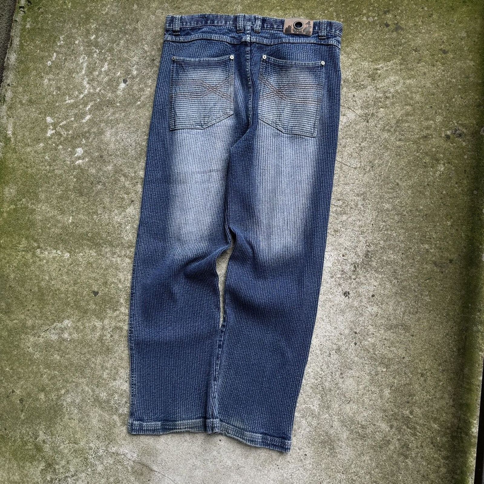 Vintage Vintage Y2K Faded Washed Skater Jeans ERD Grunge Thrashed Size US 38 / EU 54 - 8 Thumbnail
