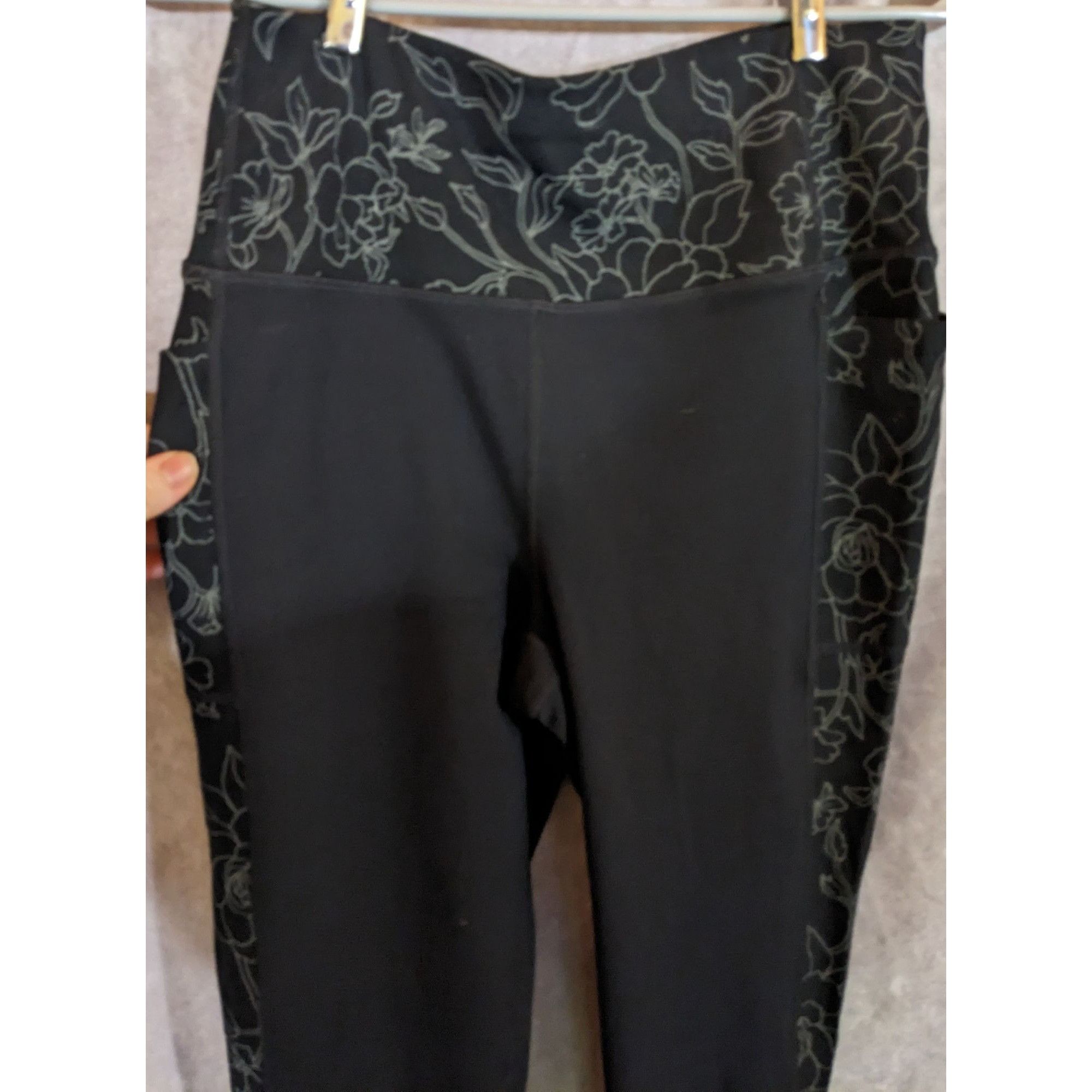 SKECHERS Skechers Black Floral Print High Waist Leggings Size M Size 27" / US 4 / IT 40 - 3 Thumbnail