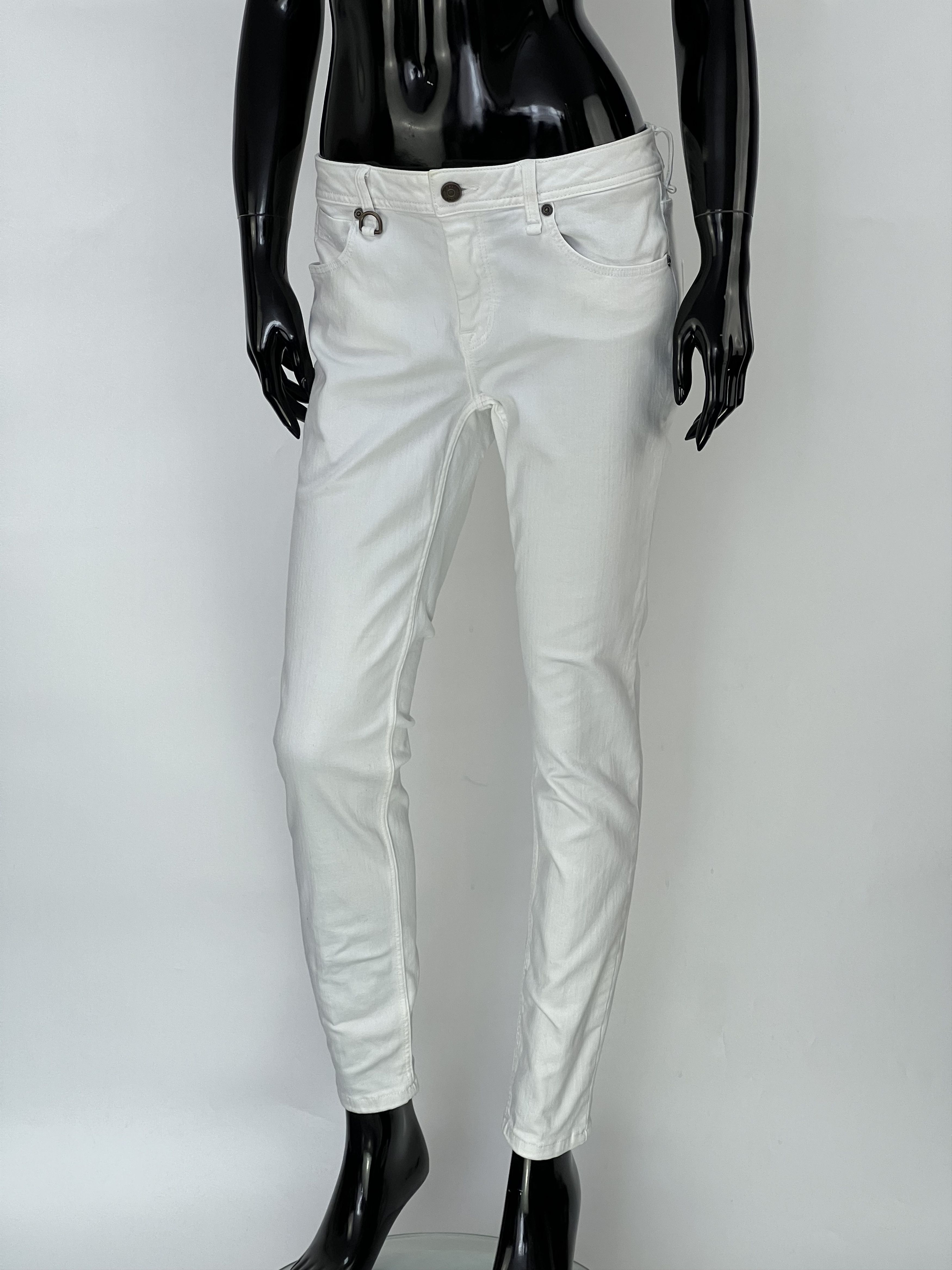 Burberry NWT Burberry Brit White Skinny Ankle Jeans Size US 32 Size 32" / US 10 / IT 46 - 2 Thumbnail