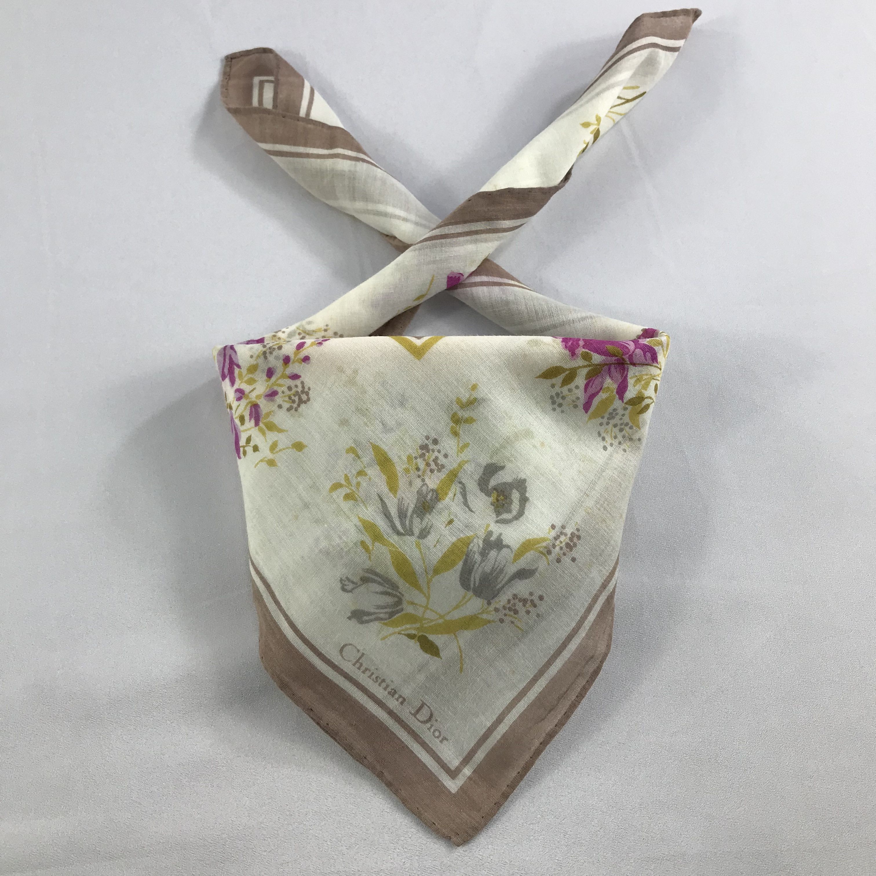 Vintage Christian Dior Bandana / Handkerchief / Neckerchief -S2618 Size ONE SIZE - 3 Thumbnail