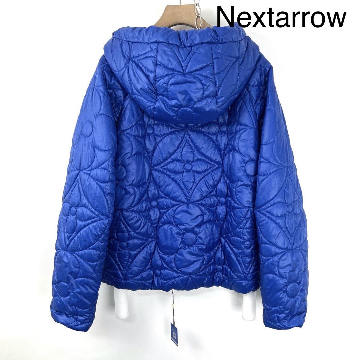 Louis Vuitton Louis Vuitton LV Blue Three Flower Dark Pattern Relief Coat Size US M / EU 48-50 / 2 - 2 Thumbnail