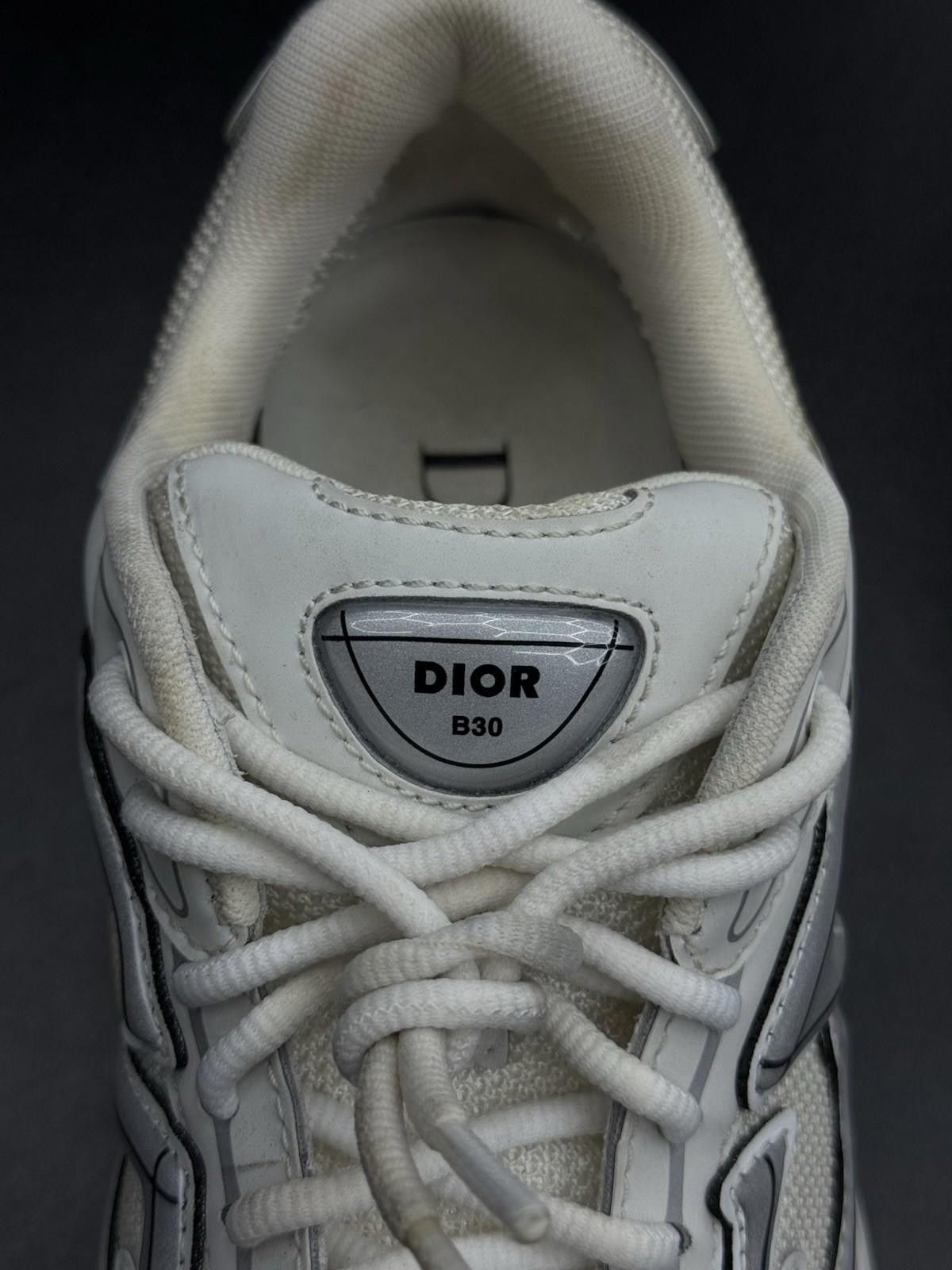 Dior Dior B30 White Reflective Silver Size 40EU/7US $1200 Retail Size US 7 / EU 40 - 12 Thumbnail