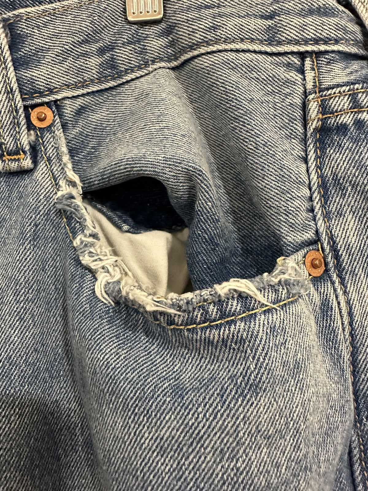 Levi's × Vintage Vintage Levi’s 501 cropped Size US 38 / EU 54 - 4 Thumbnail