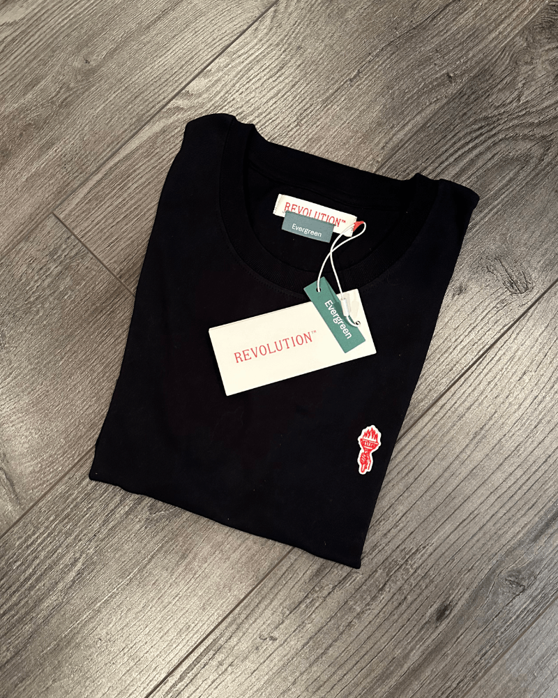 Other BNWT Revolution of 1995 Logo Loose Fit T-Shirt Black Medium Size US M / EU 48-50 / 2 - 7 Thumbnail