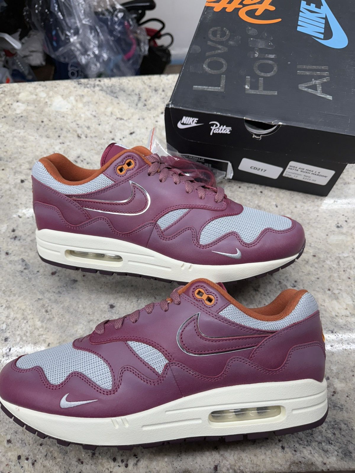Nike Nike Air Max 1 Metallics Size US 12 / EU 45 - 1 Thumbnail