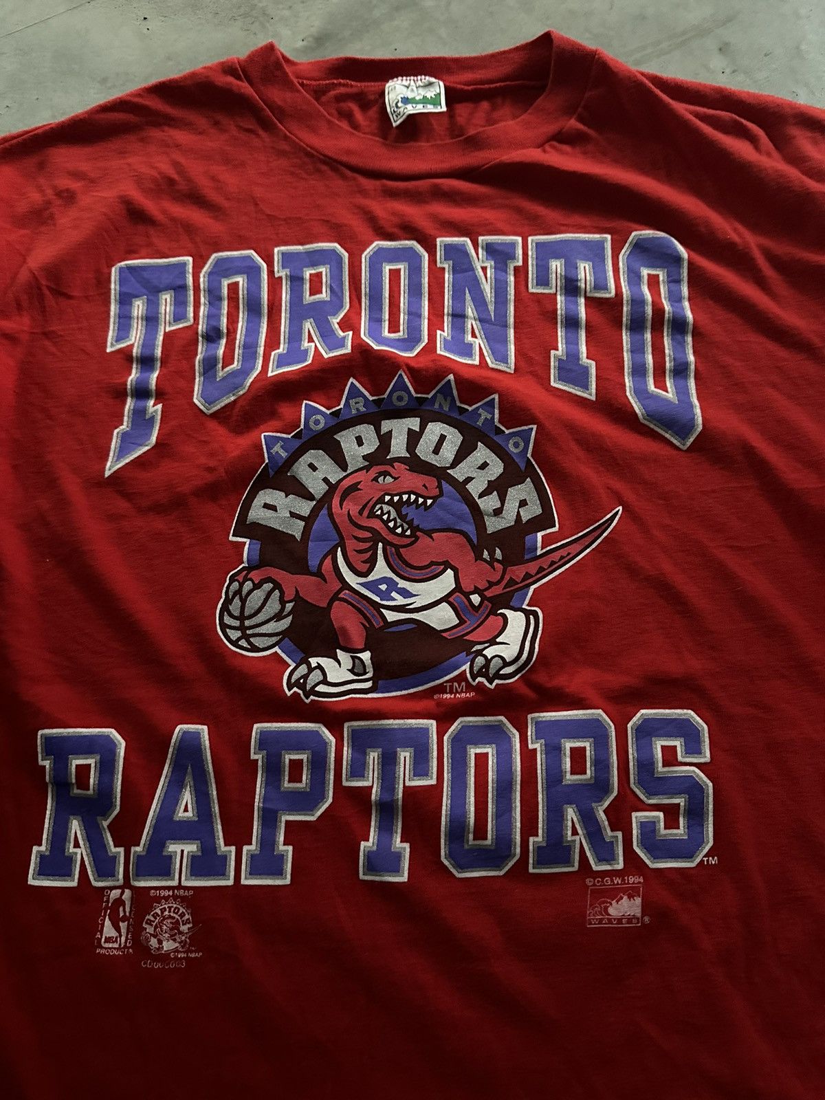 NBA Toronto Raptors Vintage Tee 1994 Size US L / EU 52-54 / 3 - 2 Thumbnail