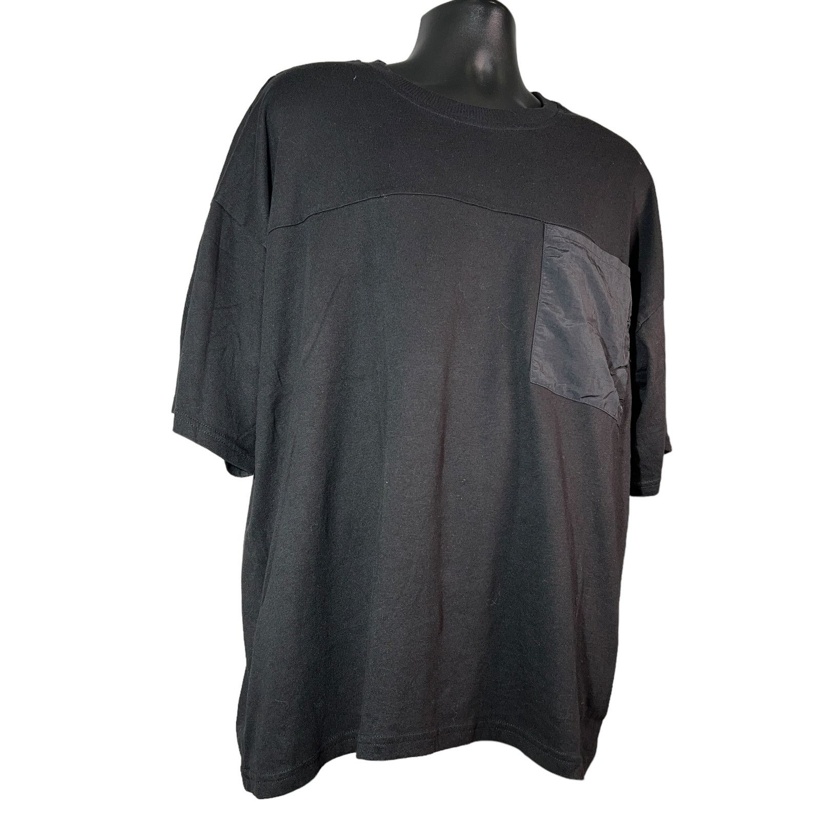 Other No Boundaries Pocket Tee Size US L / EU 52-54 / 3 - 4 Thumbnail