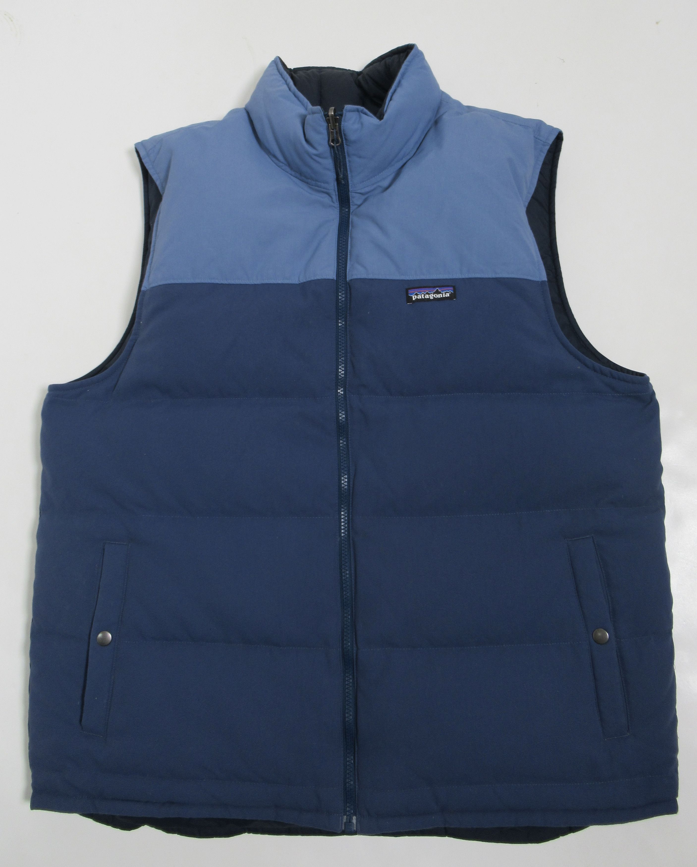 Patagonia Patagonia Reversible Bivy Down Vest SBWO 27587FA19 XL Size US XL / EU 56 / 4 - 1 Thumbnail
