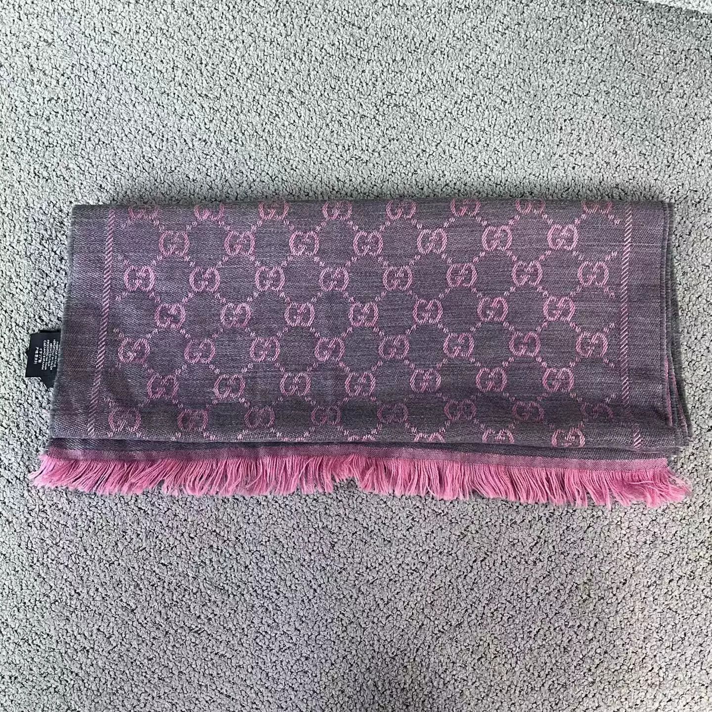 Gucci Gucci Wool Pink Hoodie Men Size US M / EU 48-50 / 2 - 1 Thumbnail