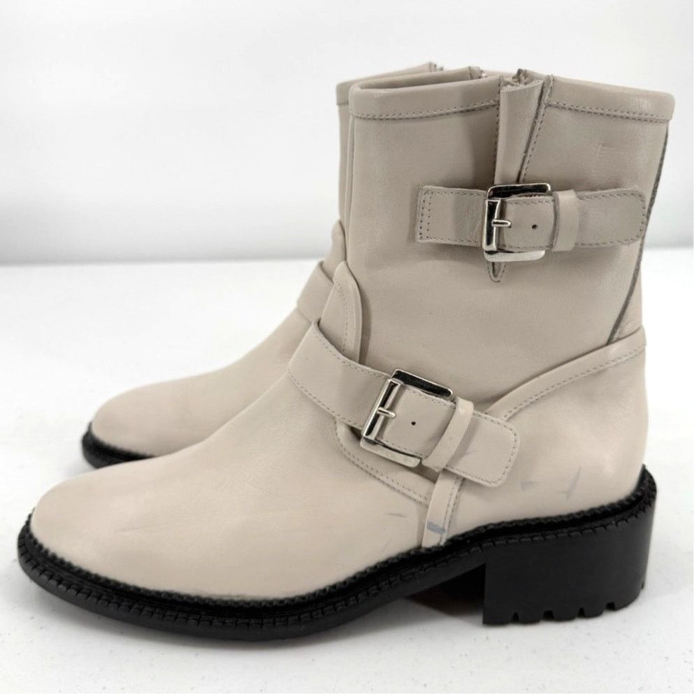 Aquatalia NEW Aquatalia Women's Off-White Omayda Water Repellent Boot Size US 8 / IT 38 - 1 Thumbnail