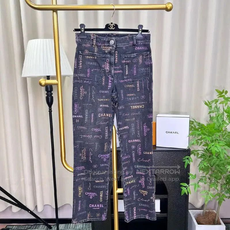 Chanel Chanel Colorful Women's Casual Pants . Size 23" - 1 Thumbnail