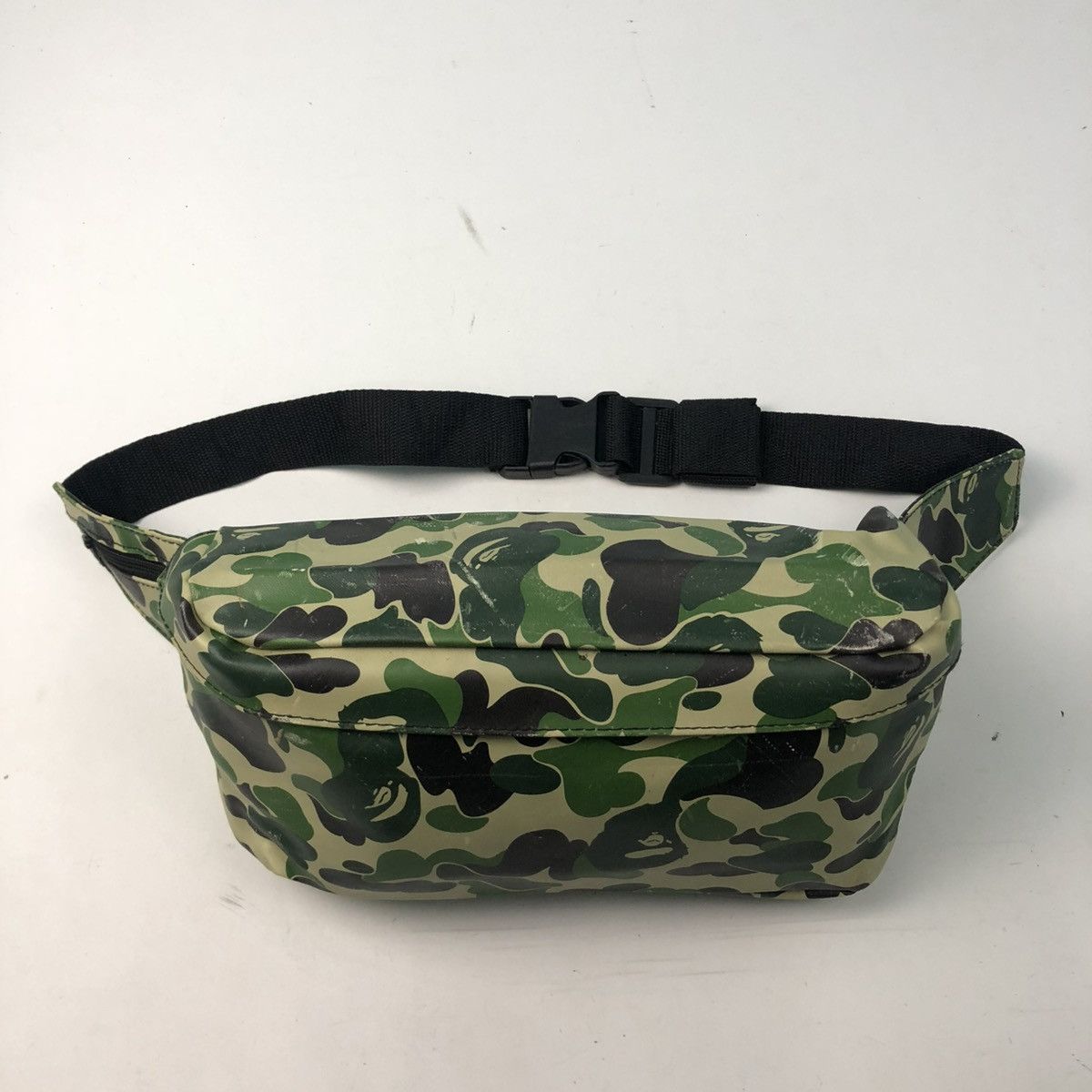 Bape ‼️YES‼️ BAPE WAIST CAMO JAPAN EXCLUSIVE A BATHING APE MAGAZINE Size ONE SIZE - 2 Thumbnail