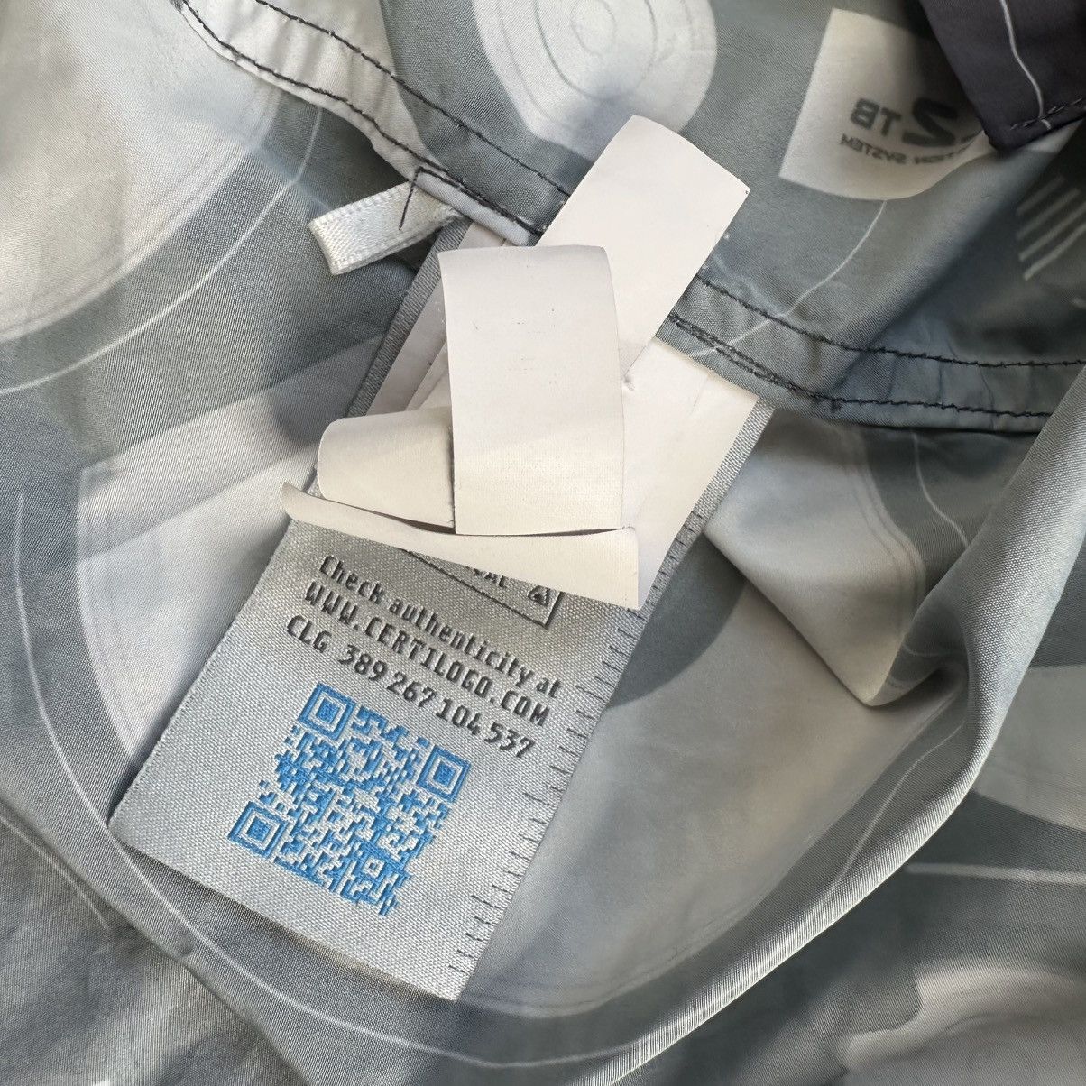C2H4 C2H4 cd disk Shirt Size US L / EU 52-54 / 3 - 9 Thumbnail