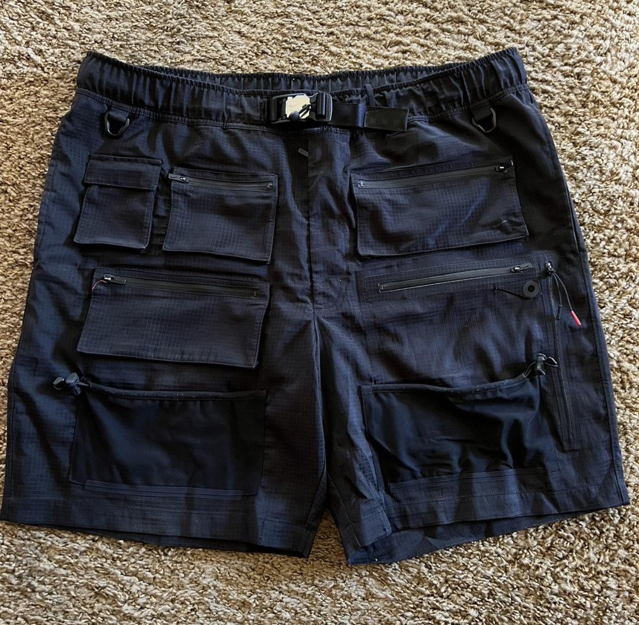 1017 ALYX 9SM × Nike 1017 ALYX MMW x Nike Cargo Shorts Size US 38 / EU 54 - 1 Thumbnail