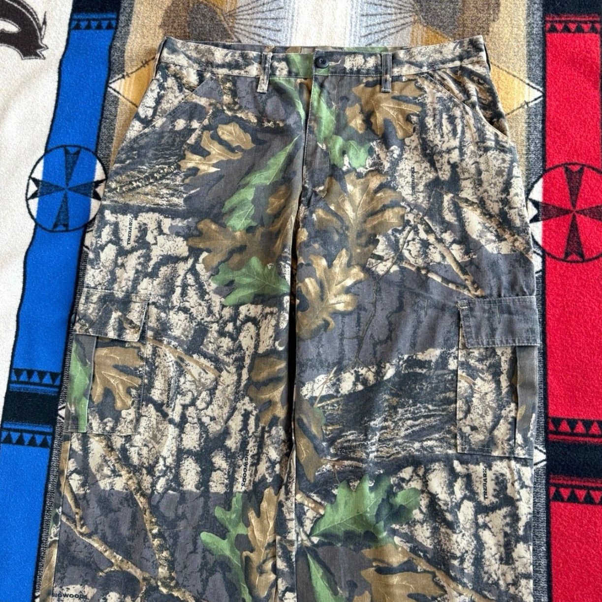 Jerzees VINTAGE Jerzees Cargo Pants Camouflage 90s Brown Regular Men Large 36x32 Inseam 32 Army Camouflage Cargo Pants Size US 33 - 5 Thumbnail