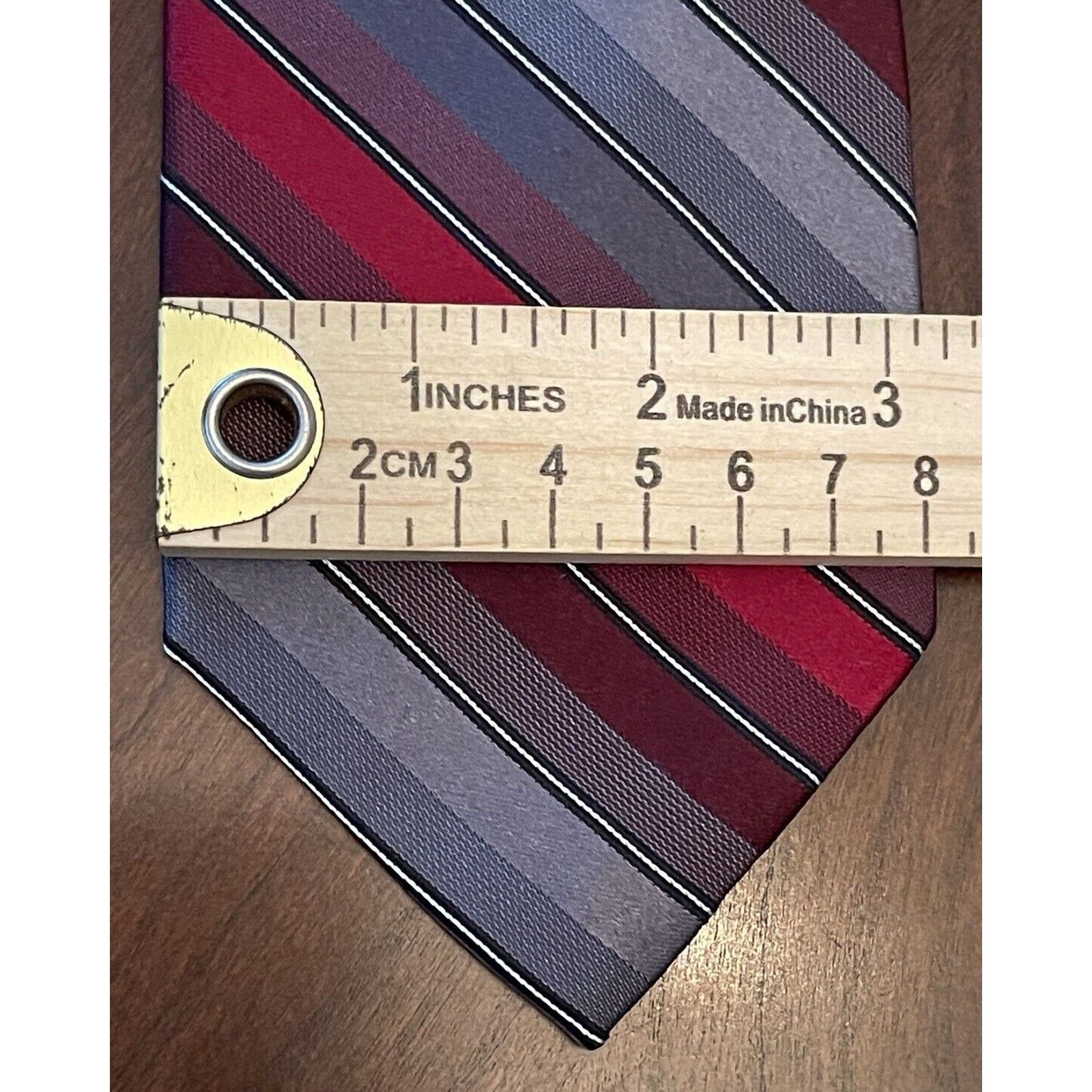 Van Heusen Van Heusen Red Gray Burgundy 100% Silk Made In China Size ONE SIZE - 4 Thumbnail
