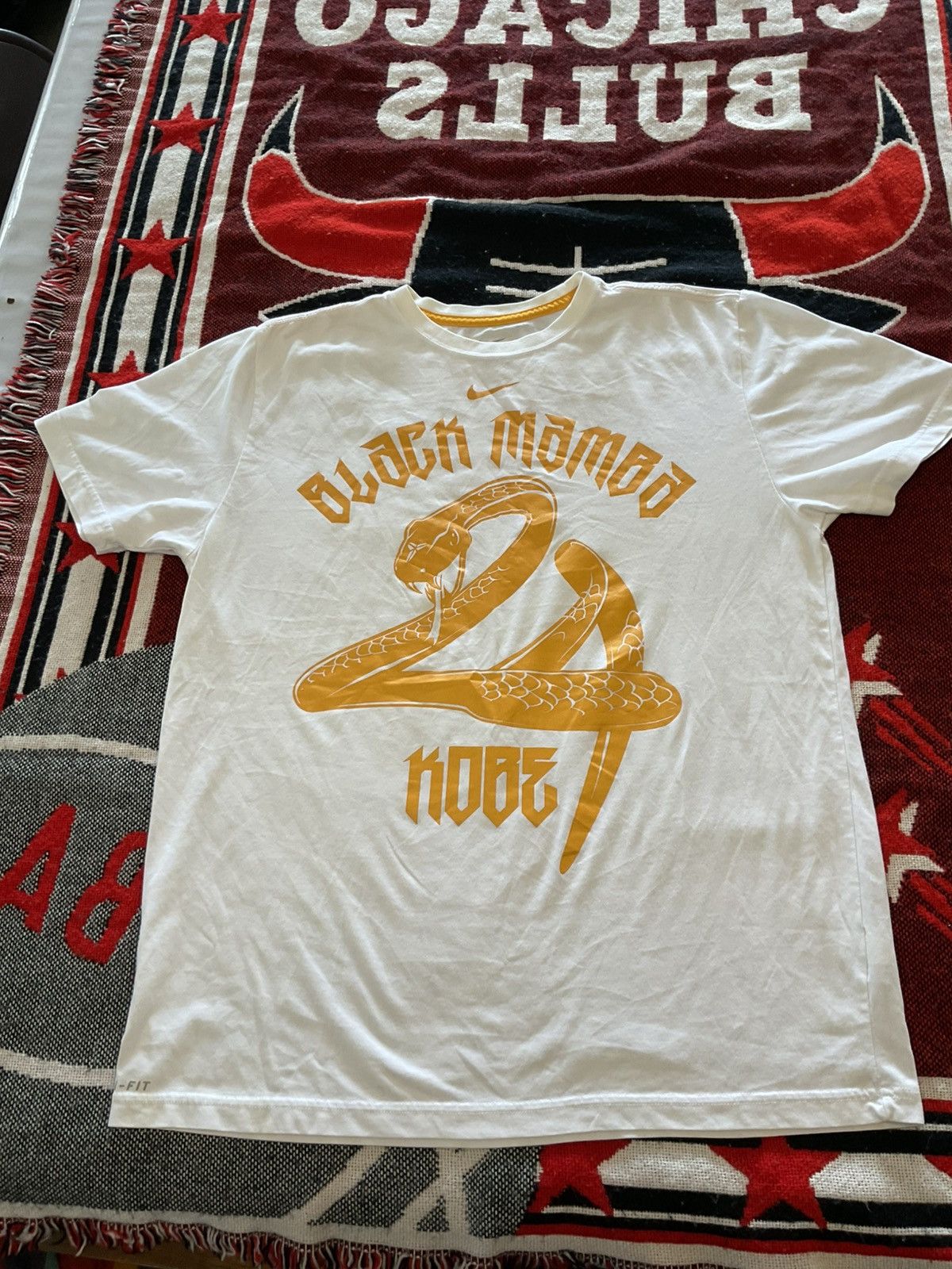 Nike Throwback Nike Kobe Bryant, black mamba dri-fit large shirt Size US L / EU 52-54 / 3 - 1 Thumbnail