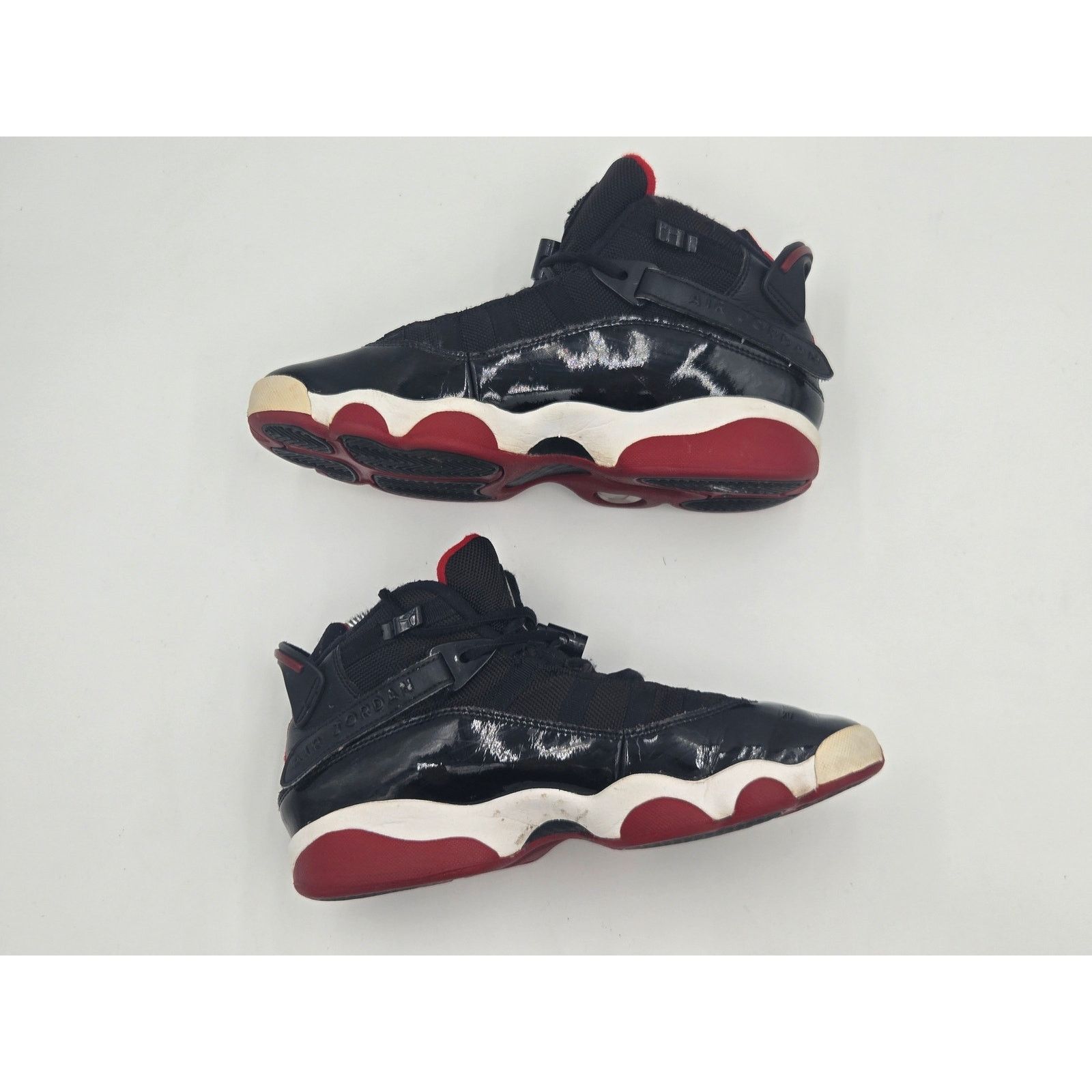 Jordan Brand Jordan 6 Rings Bred Youth Basketball Sneakers Size 6Y Size US 6 / EU 39 - 4 Thumbnail