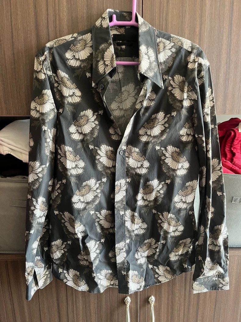 Alexander McQueen Alexander McQUEEN Show - style shirt, with a greyish tone Size US S / EU 44-46 / 1 - 1 Thumbnail