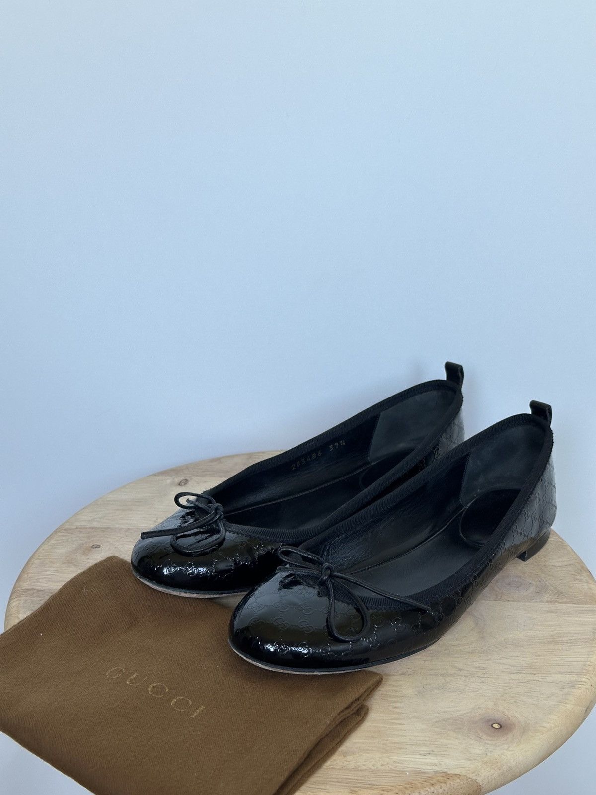 Gucci Gucci Black Microguccissima Patent Leather Ballet Flats Size US 6.5 / IT 36.5 - 1 Thumbnail