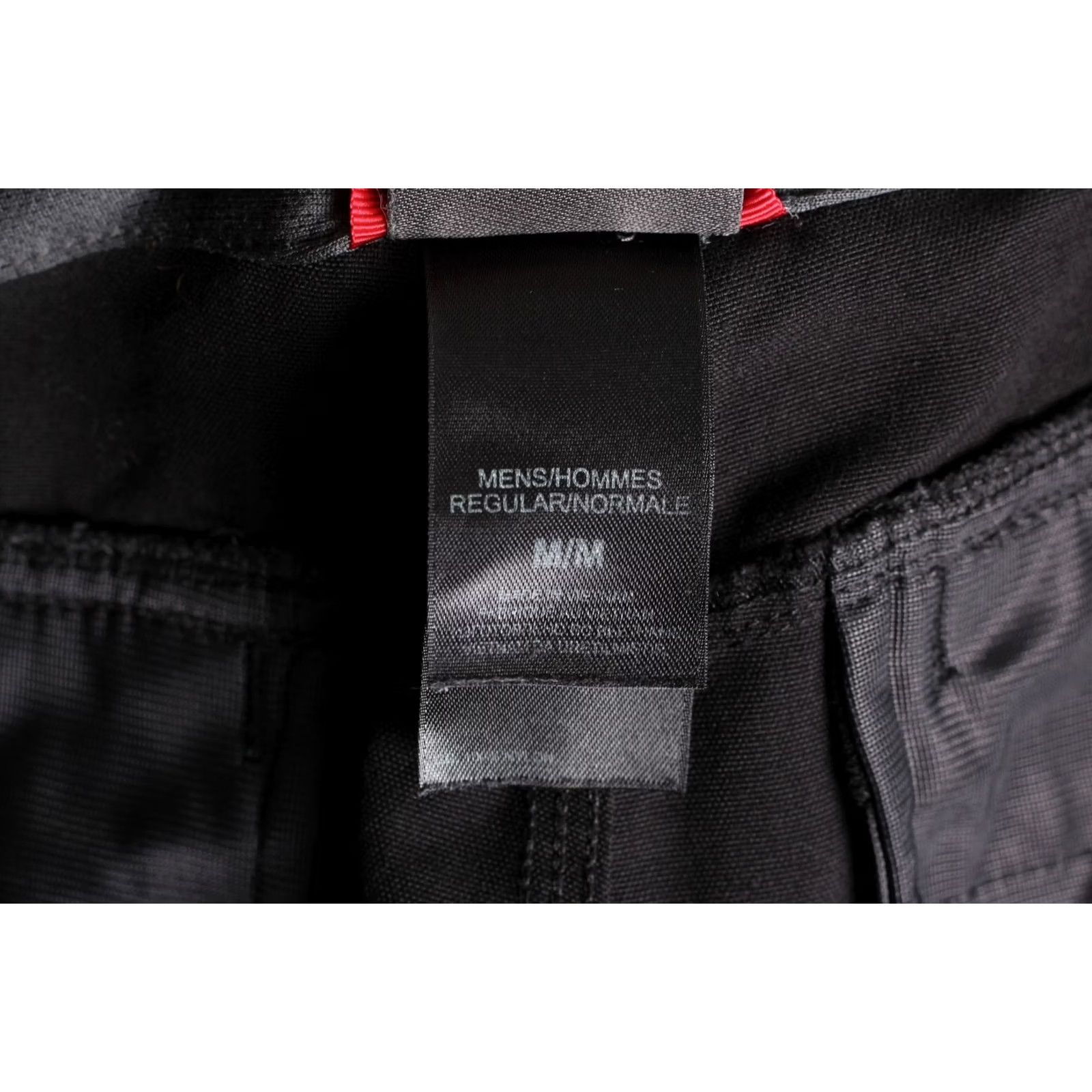 The North Face VINTAGE The North Face Nylon Cargo Shorts Men M DZ6781 Size US 31 - 5 Thumbnail
