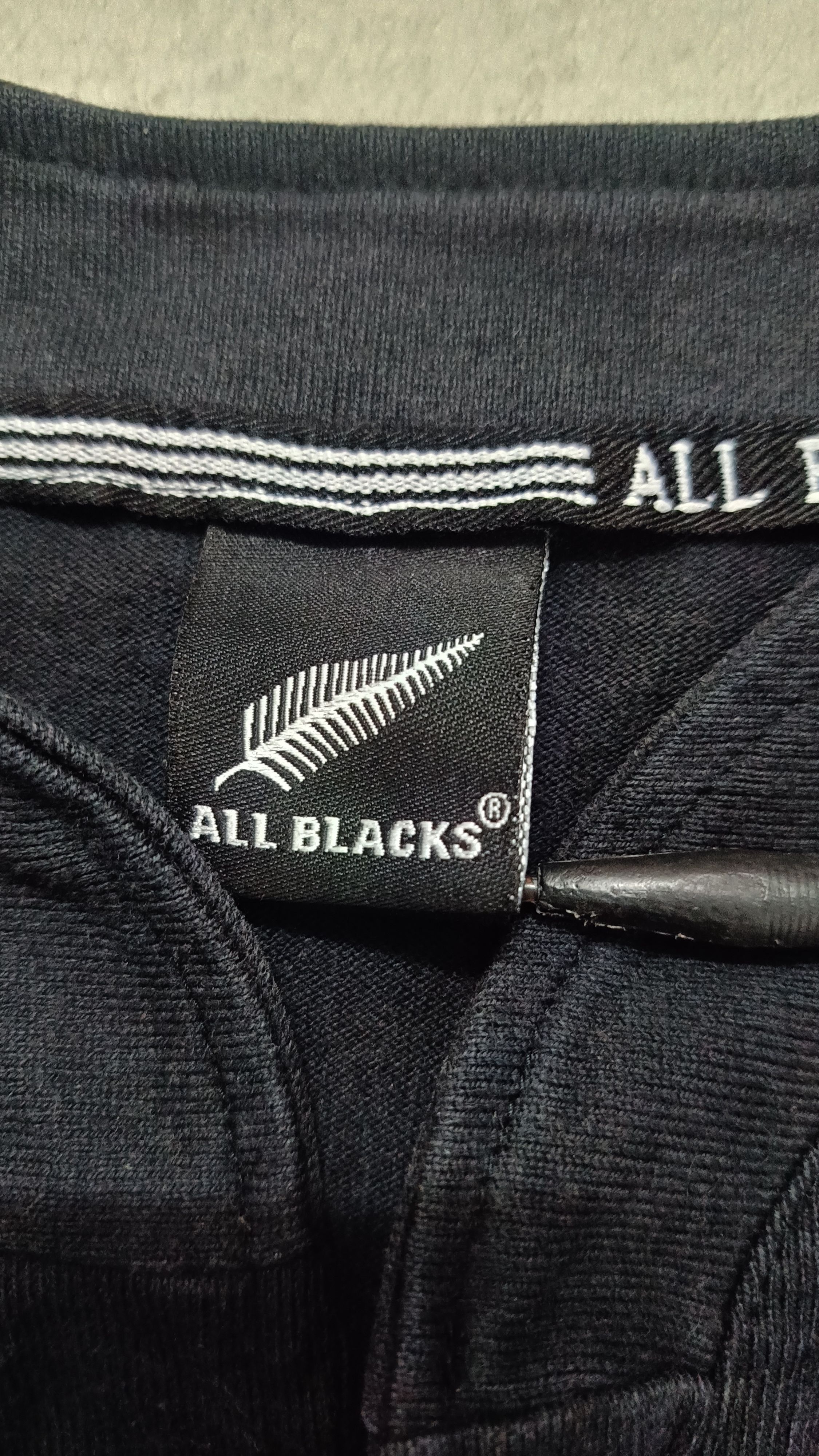 Adidas 🔥🔥 Rare Vintage All-Black Rugby Jersey Size US S / EU 44-46 / 1 - 4 Thumbnail