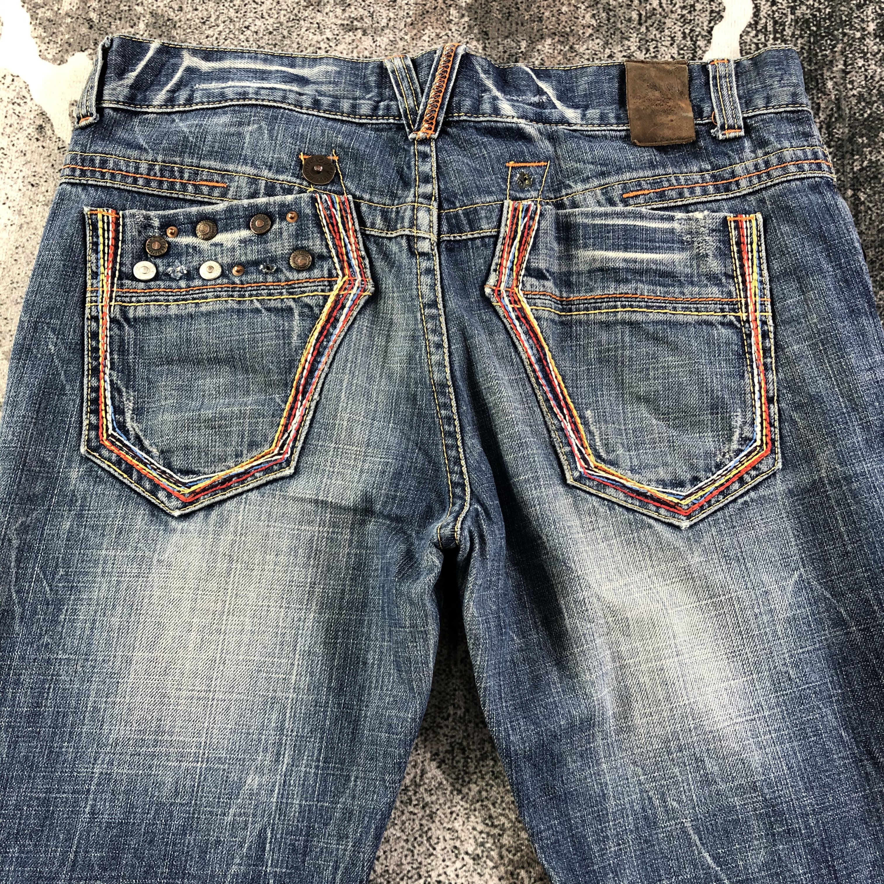 Japanese Brand Red Pepper Jeans Faded Blue Distressed Denim KJ1744 Size US 32 / EU 48 - 4 Thumbnail