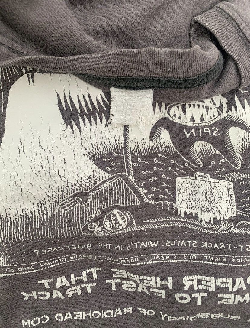 Band Tees Vintage Radiohead “Fast Track Status” T-Shirt – Rare Print Size US L / EU 52-54 / 3 - 6 Thumbnail