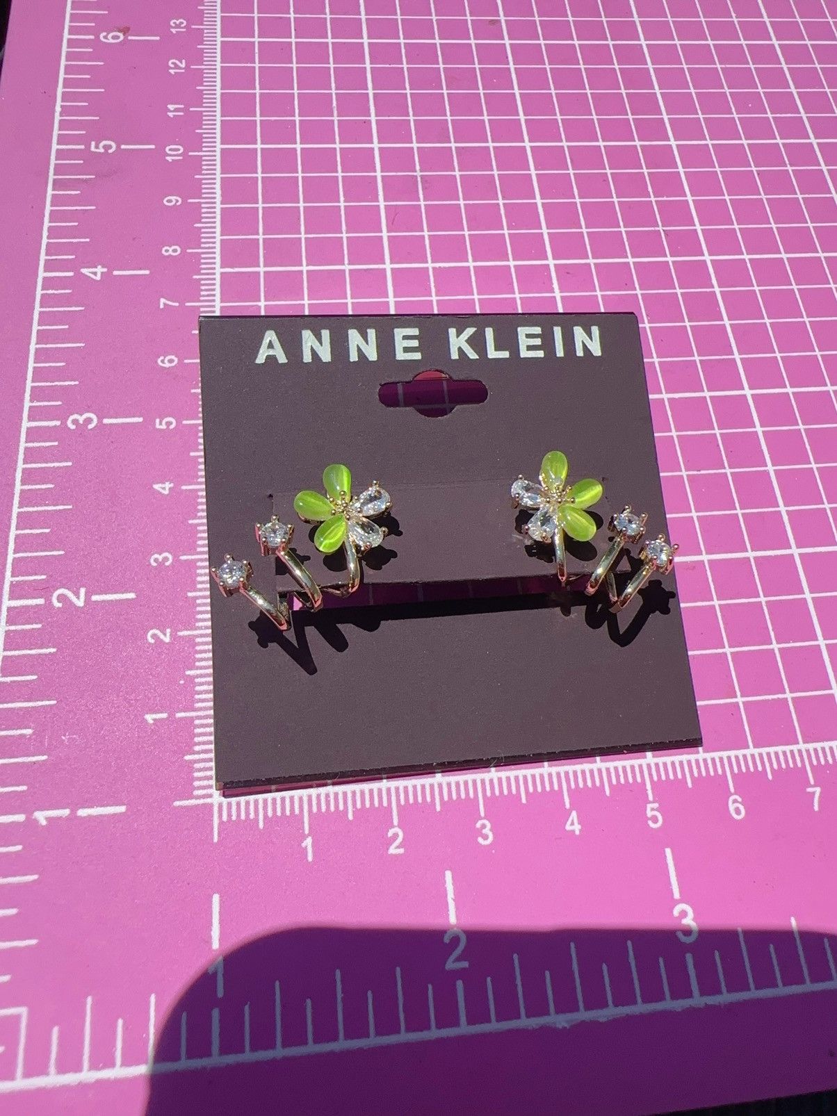 Anne Klein Anne Klein green white reflective flower crystal gold tone Size ONE SIZE - 5 Thumbnail