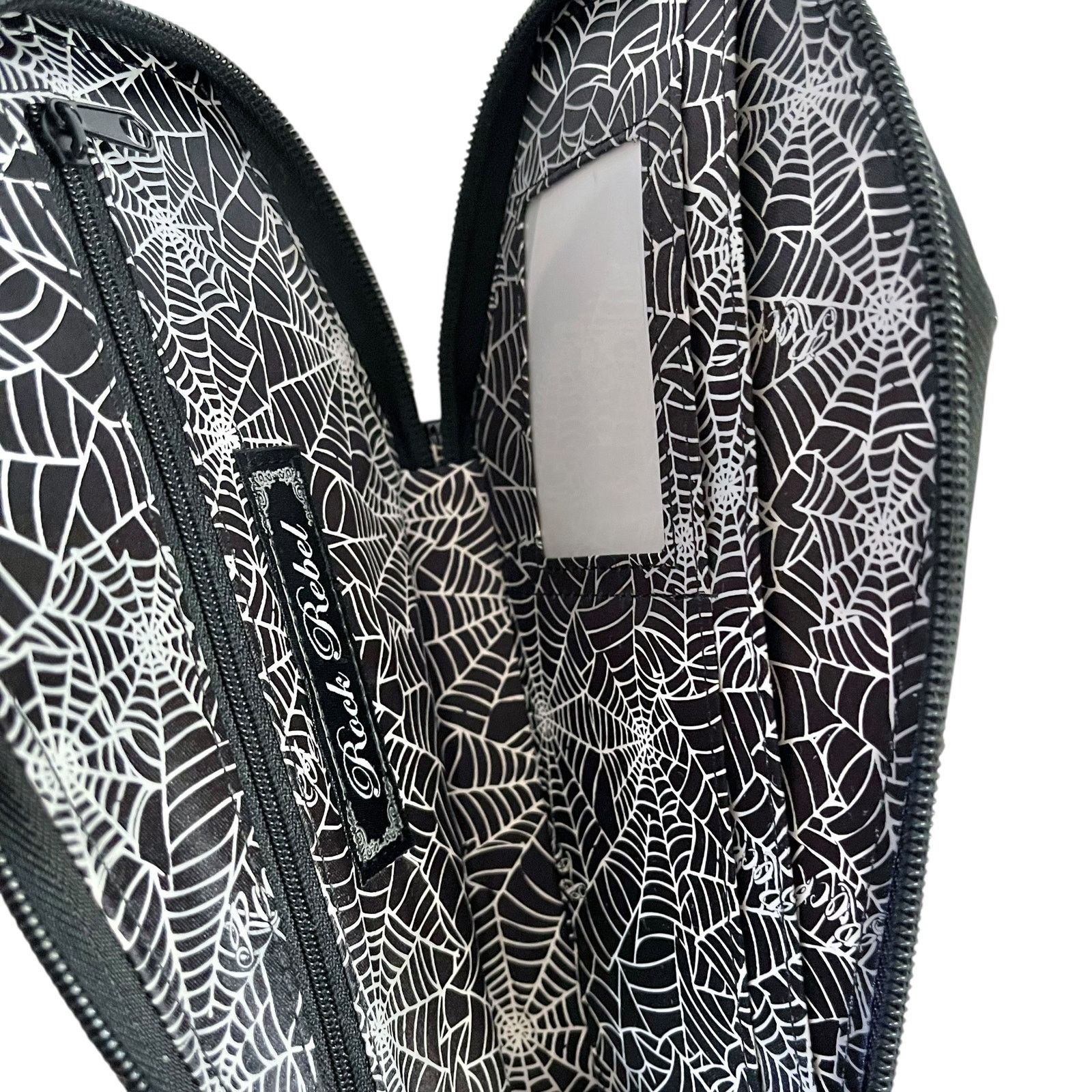 Other Rock Rebel Dracula Coffin Wristlet Back Convertible Clutch Size ONE SIZE - 4 Thumbnail