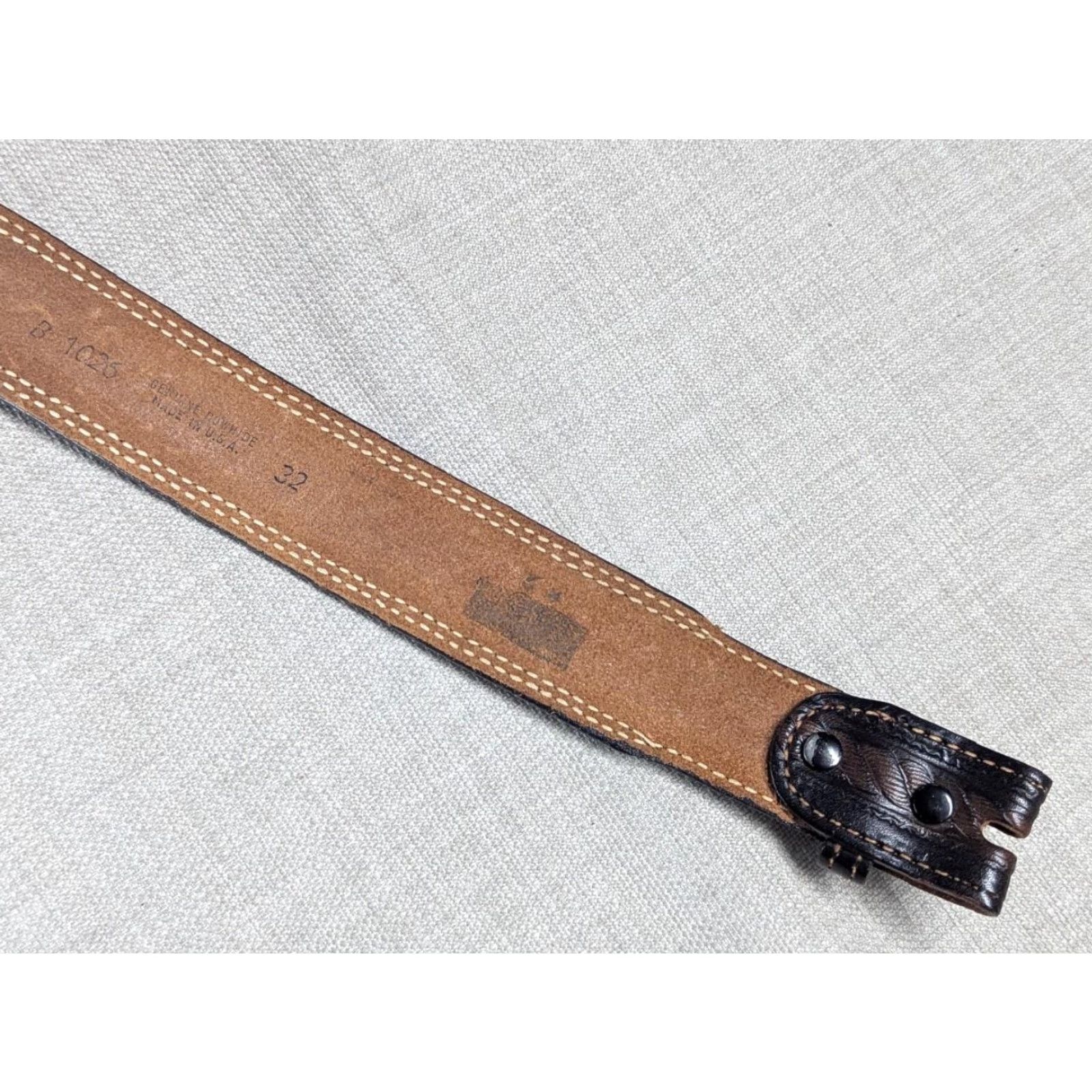Vintage VINTAGE USA MADE TOOLED BUCKLE BELT Cowhide Brown 30 Western Belt Mens 1-3/4" 36" Total Length 29-33" 30/31 Decade 80s? Size 30 - 6 Thumbnail