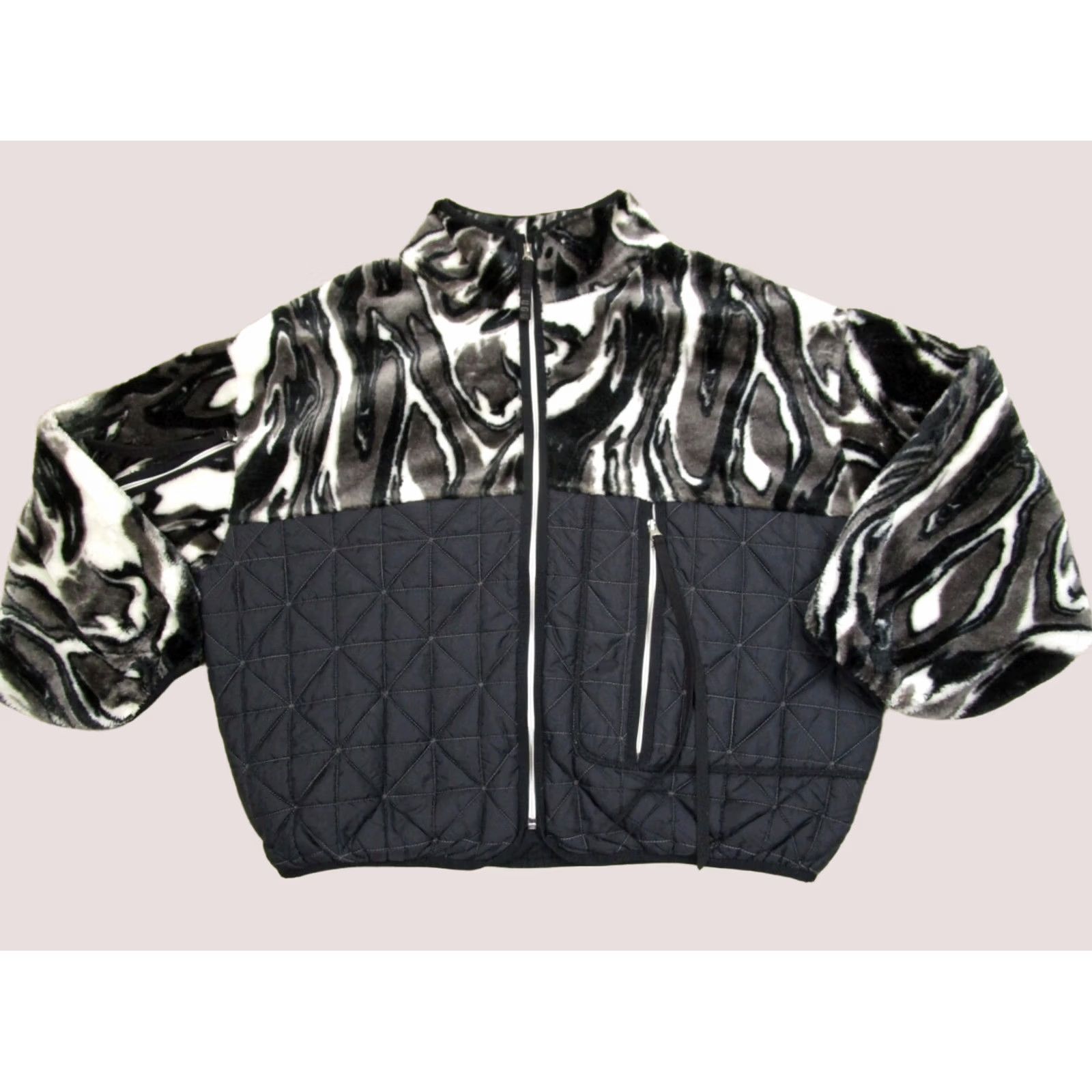 Ugg UGG Australia Jacket Women M Black Geometric Quilted Full Zip Pockets Insulated Winter Style: Classic Outdoor Preppy Size M / US 6-8 / IT 42-44 - 1 Thumbnail