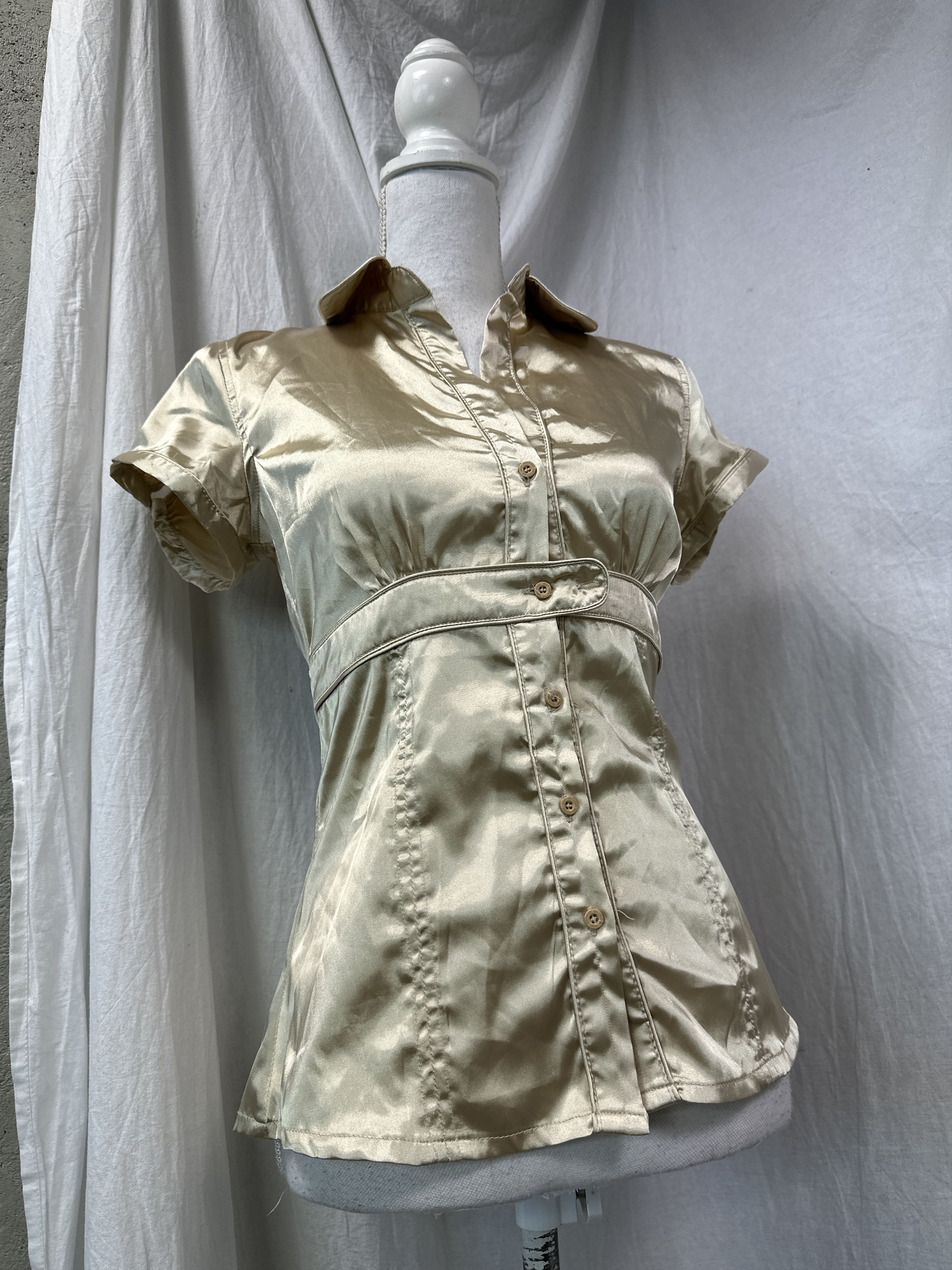 Vintage Vintage Avant Garde Elegant Grunge Satin Shirt Y2K Size M / US 6-8 / IT 42-44 - 1 Thumbnail