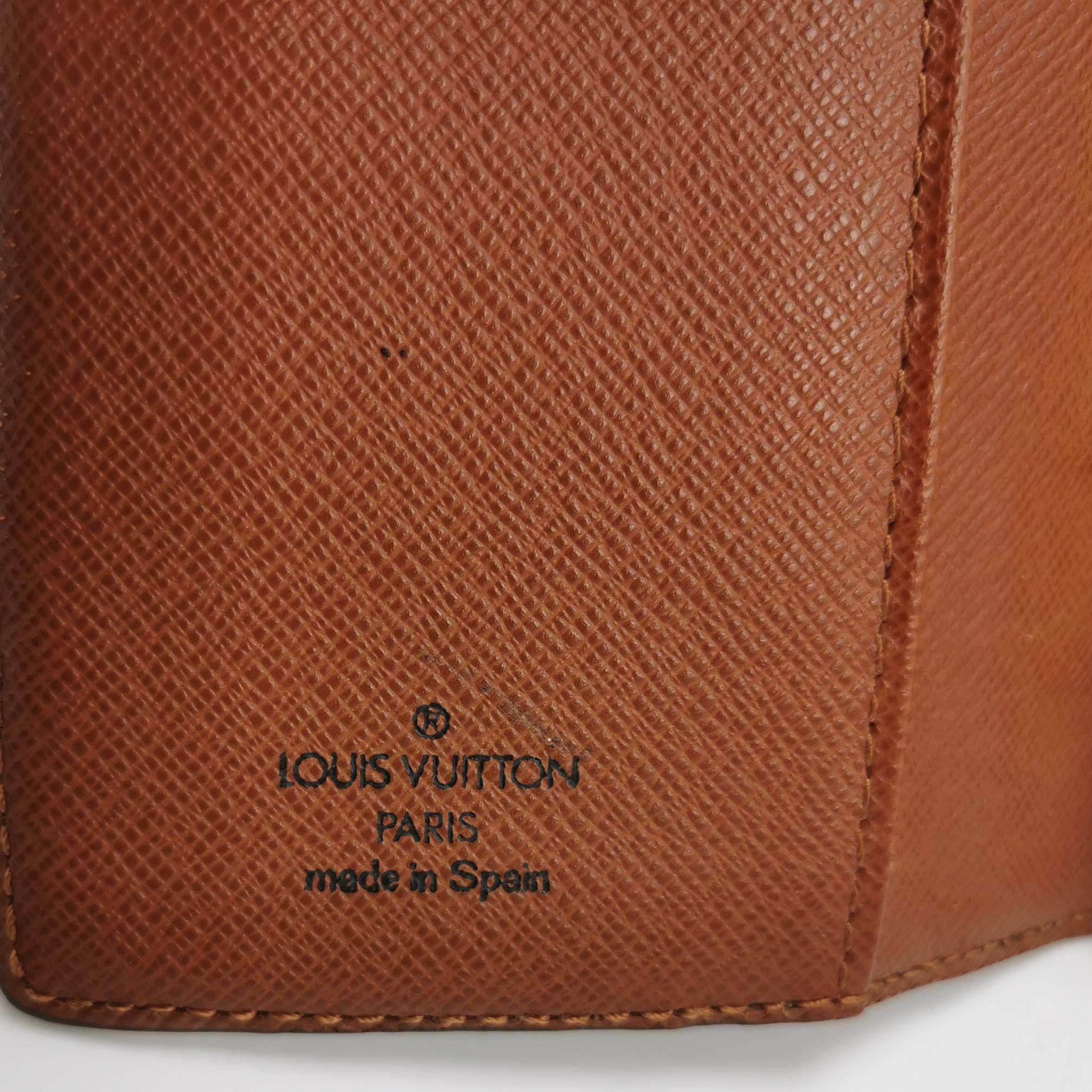 Louis Vuitton Louis Vuitton (LV) Small Monogram Print Vintage Notebook Co Size ONE SIZE - 2 Thumbnail