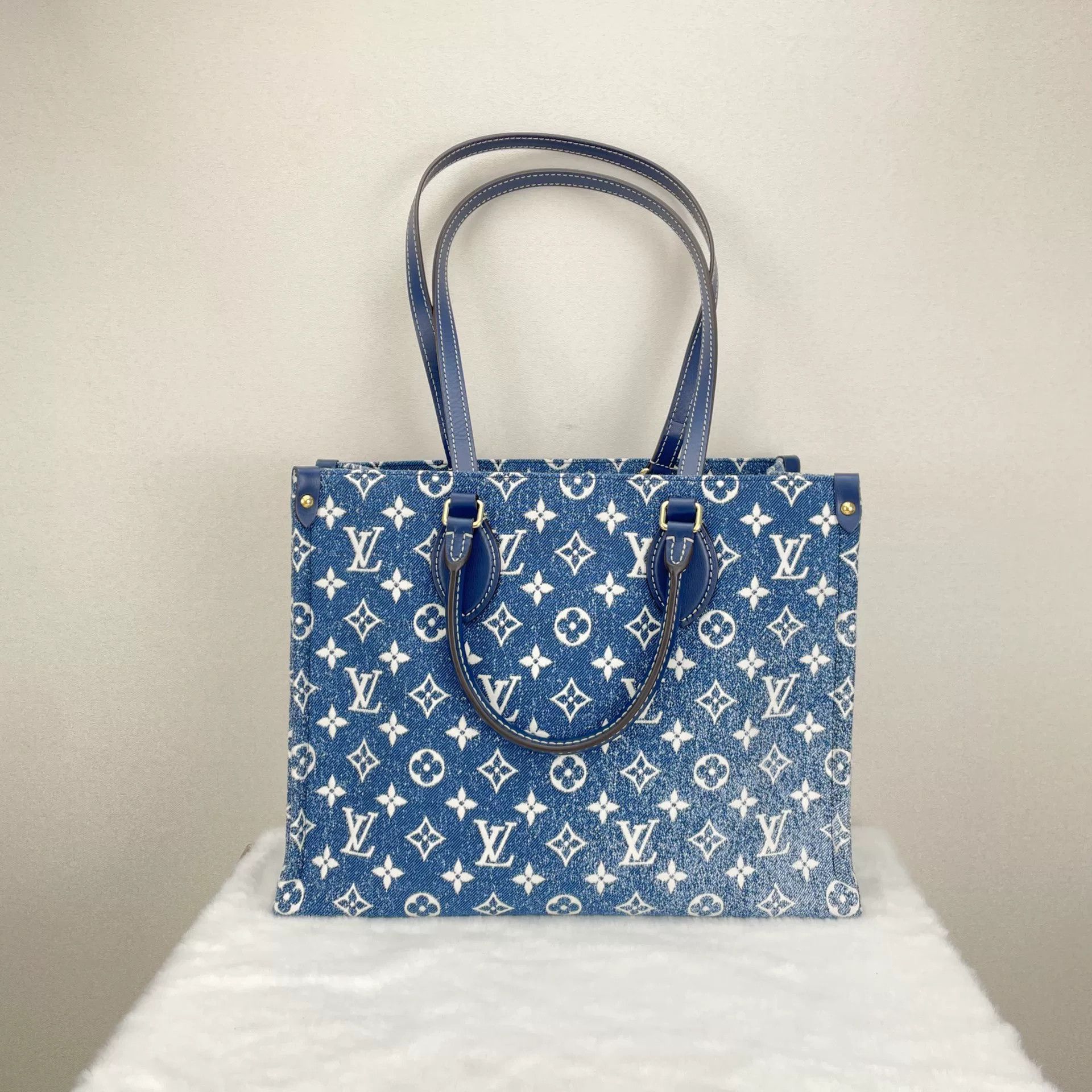 Louis Vuitton Pre-loved Bag Very good condition Size ONE SIZE - 1 Thumbnail