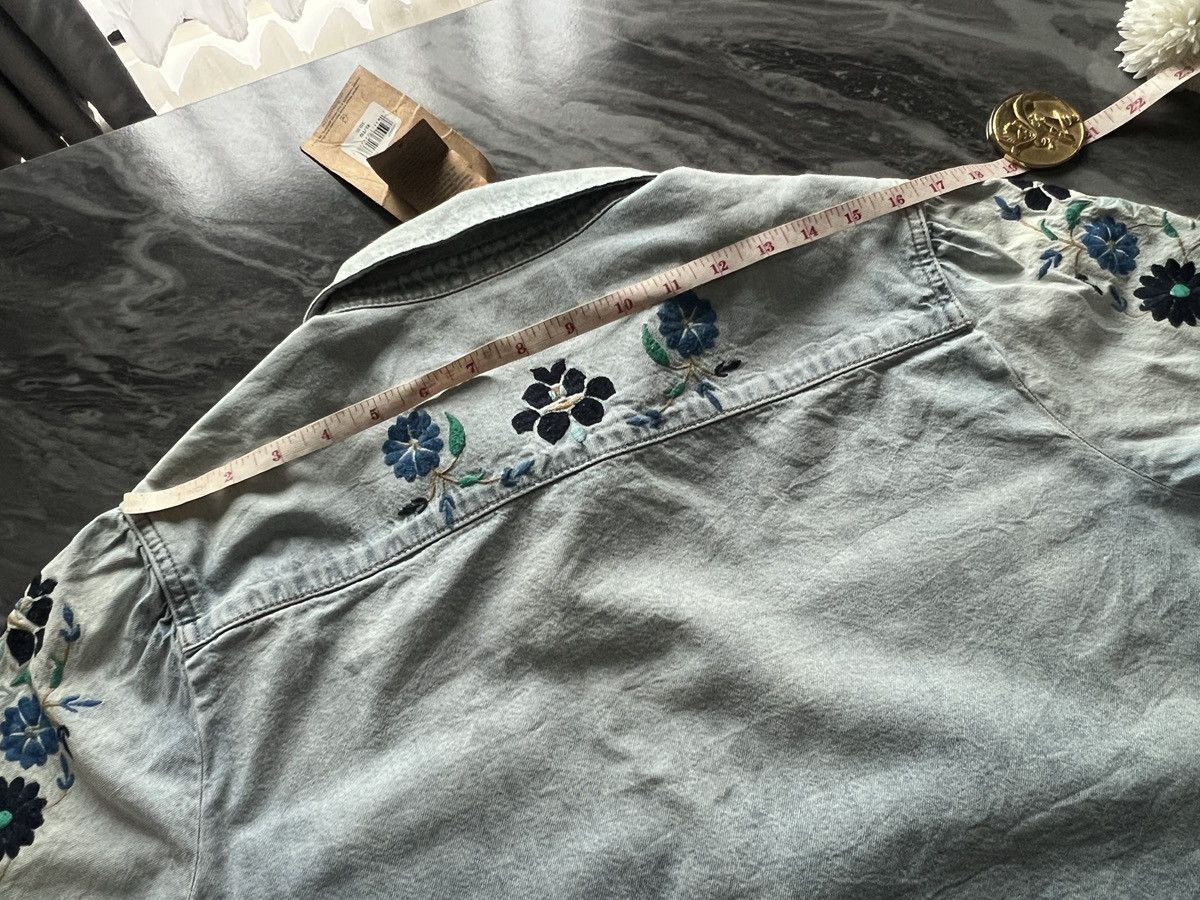 Lucky Brand Lucky Brand : Denim Shirt Flower Embroidered Size US XL / EU 56 / 4 - 17 Thumbnail